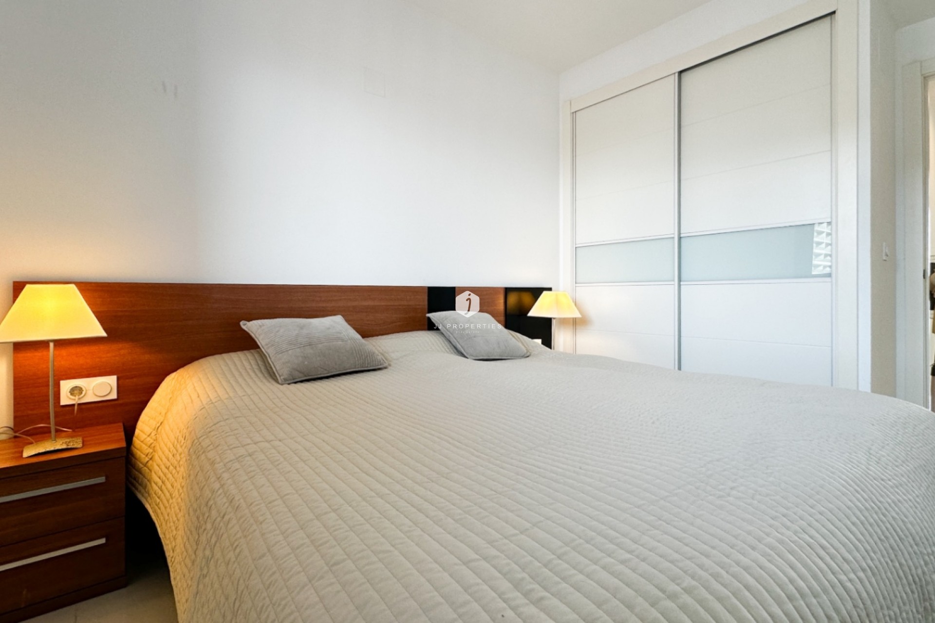 D'occasion - Appartement -
Torrevieja - Costa Blanca