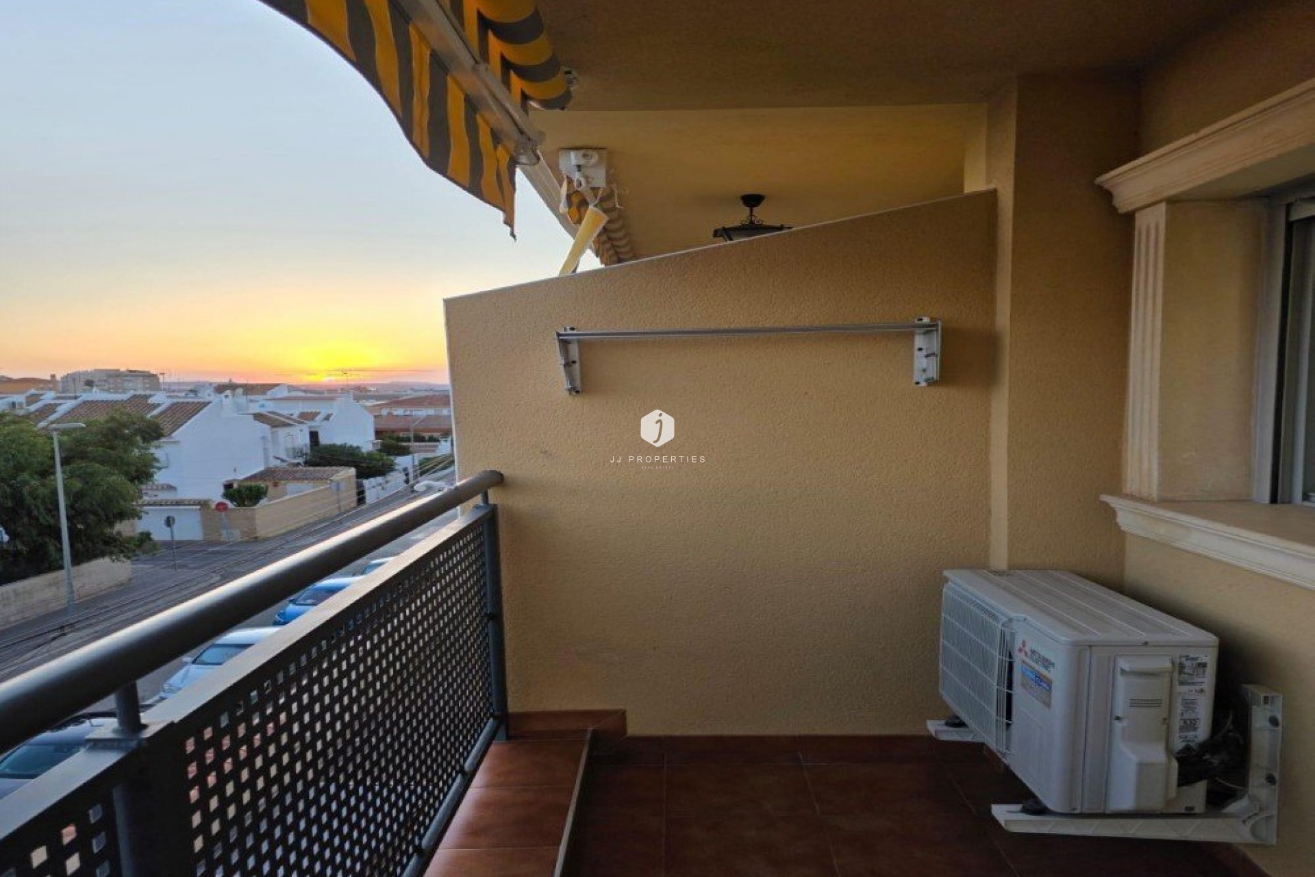 D'occasion - Appartement -
Torrevieja - Costa Blanca