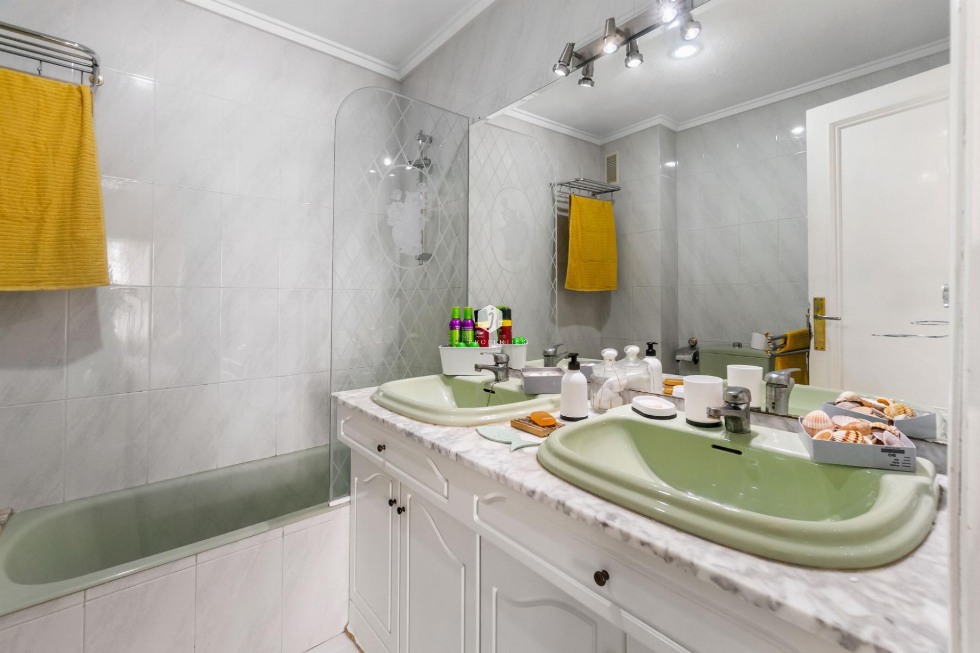 D'occasion - Appartement -
Torrevieja - Costa Blanca