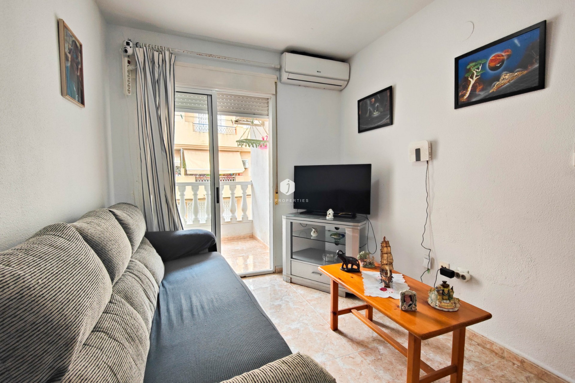 D'occasion - Appartement -
Torrevieja - Costa Blanca
