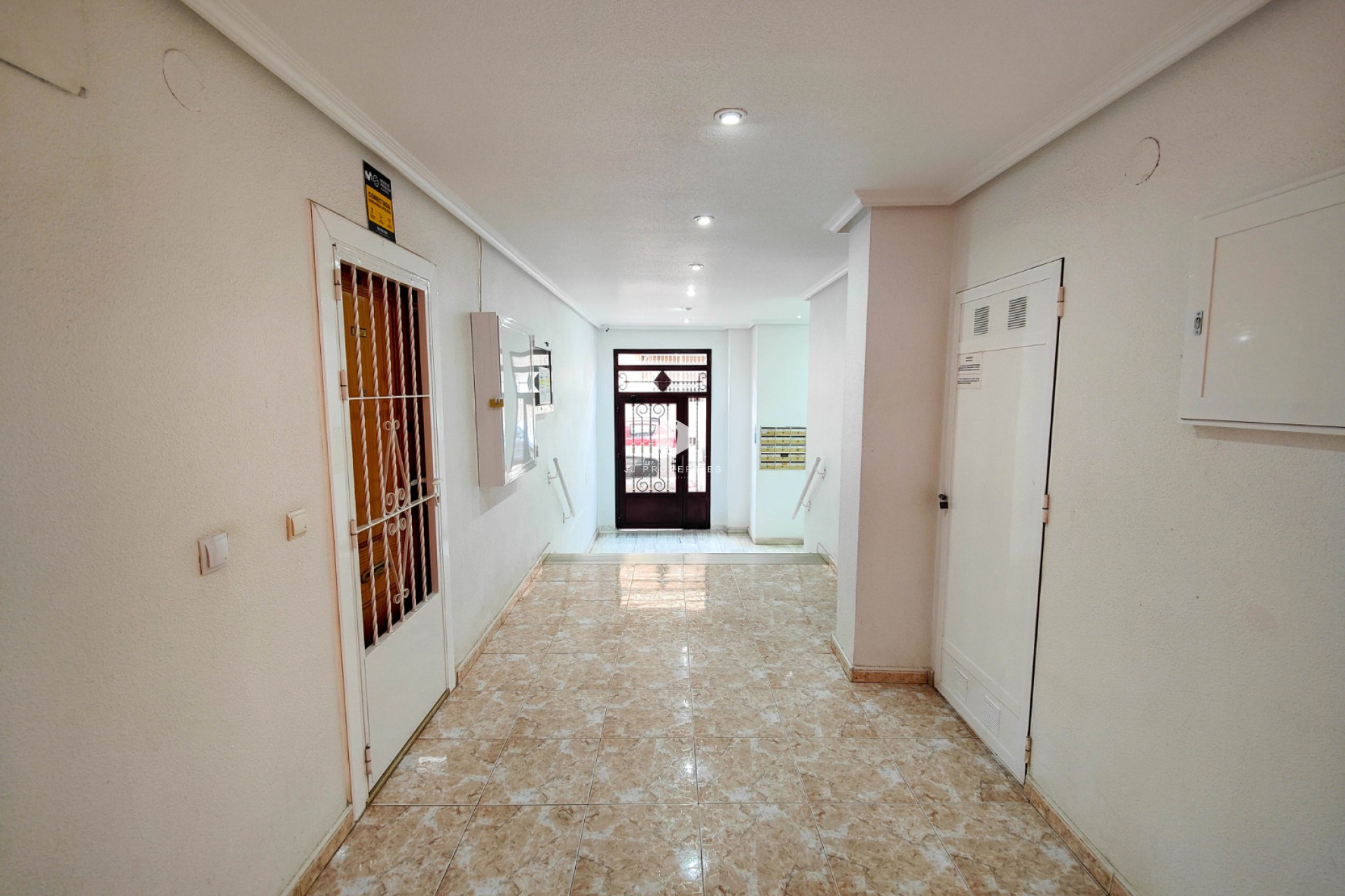 D'occasion - Appartement -
Torrevieja - Costa Blanca
