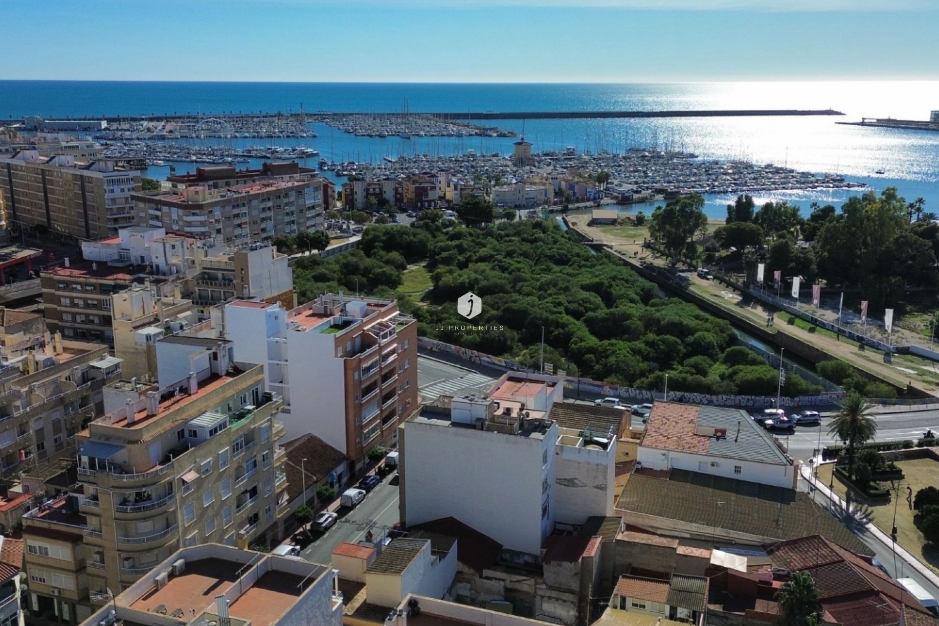 D'occasion - Appartement -
Torrevieja - Costa Blanca