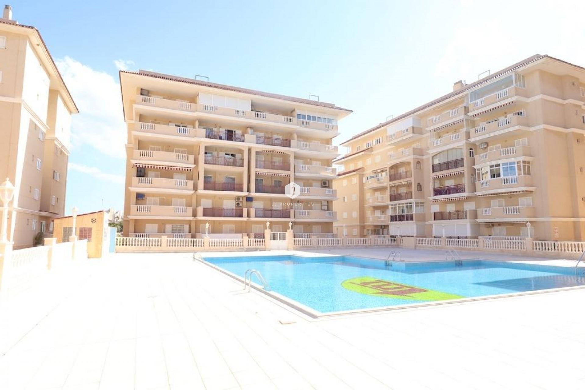 D'occasion - Appartement -
Torrevieja - Costa Blanca