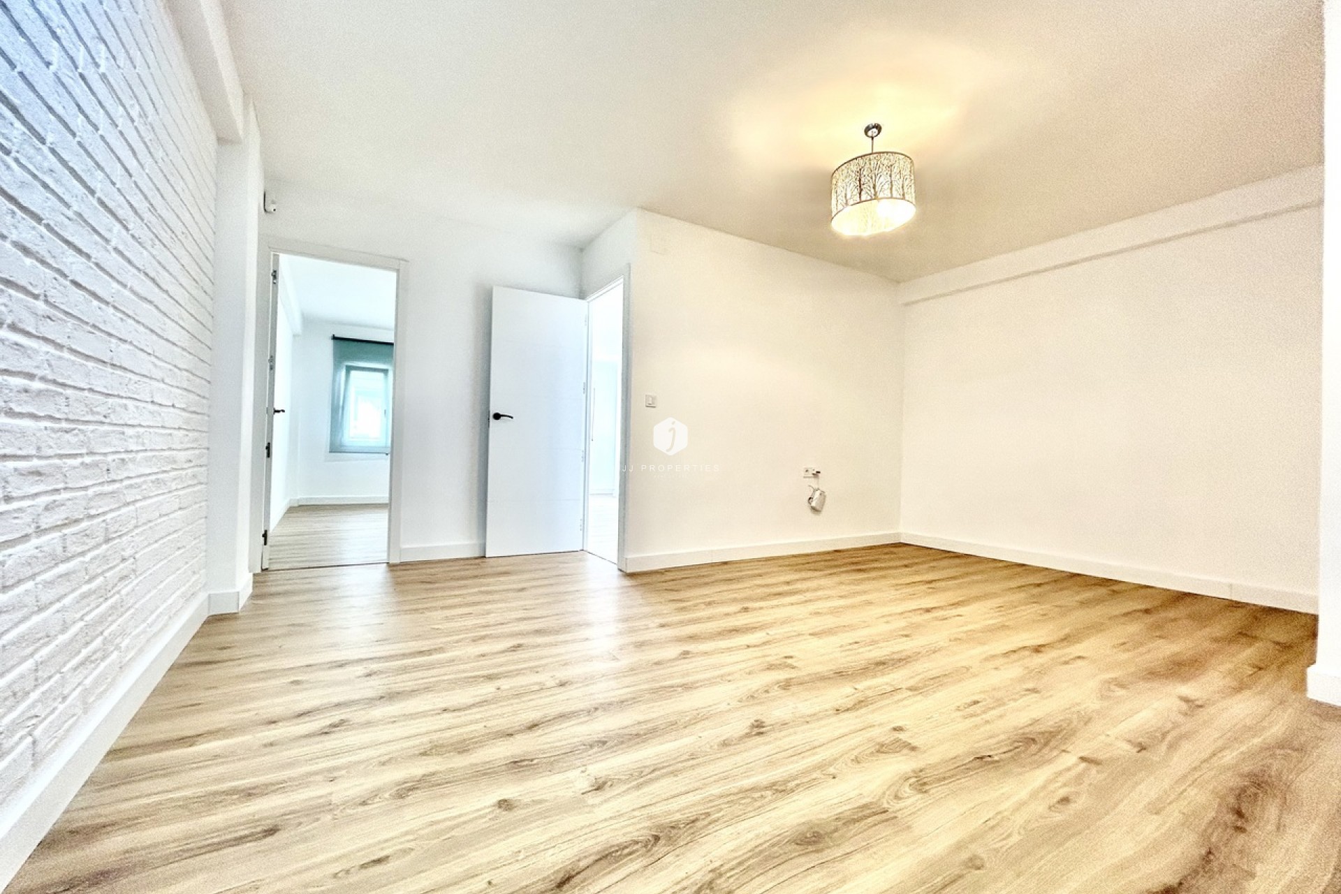 D'occasion - Appartement -
Torrevieja - Costa Blanca