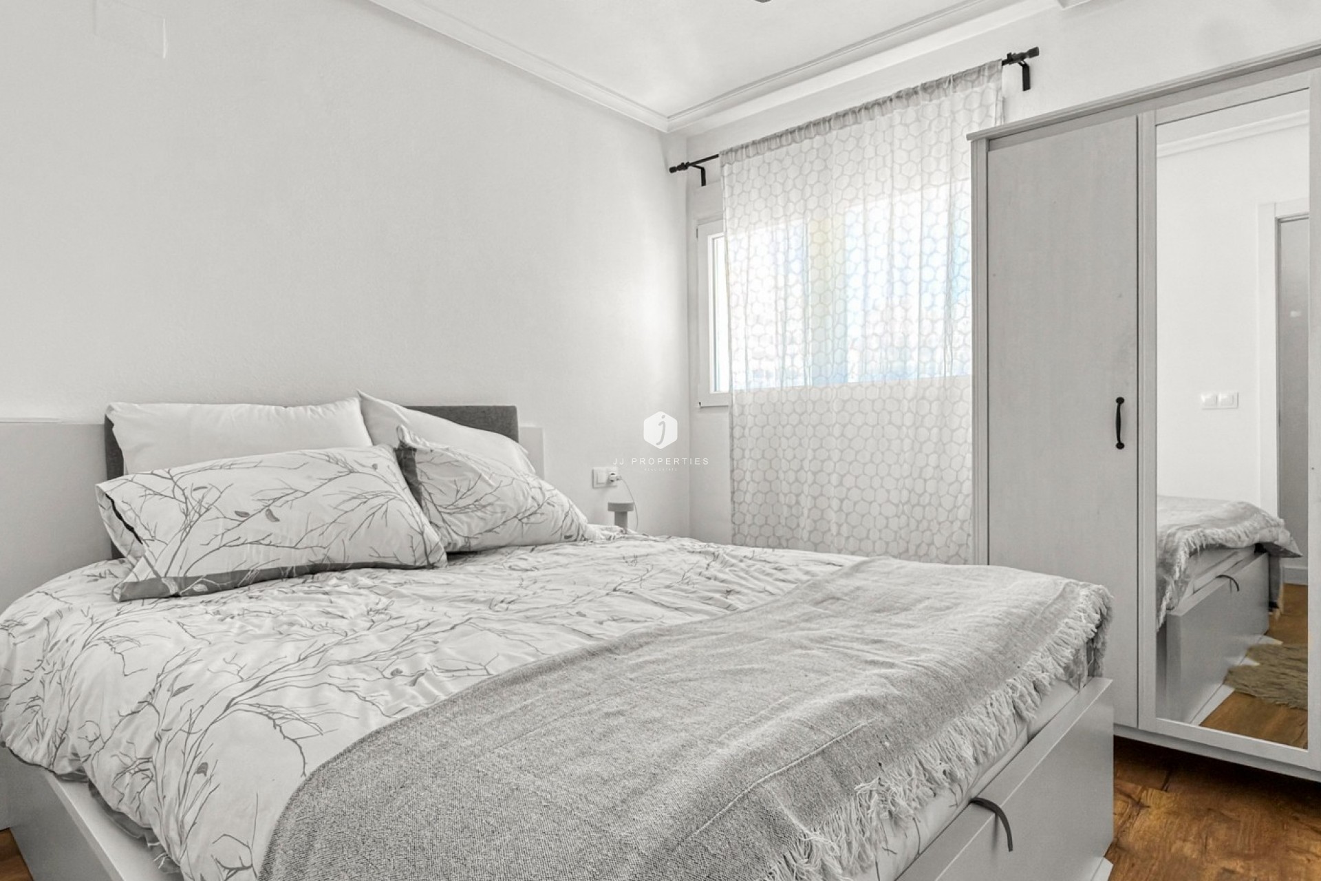 D'occasion - Appartement -
Torrevieja - Costa Blanca