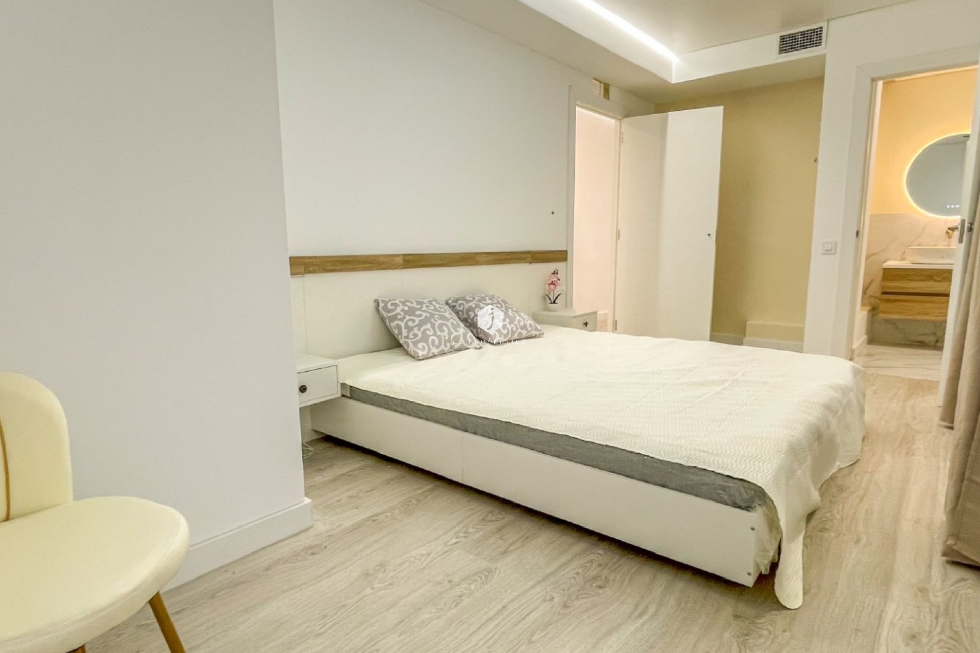 D'occasion - Appartement -
Torrevieja - Costa Blanca