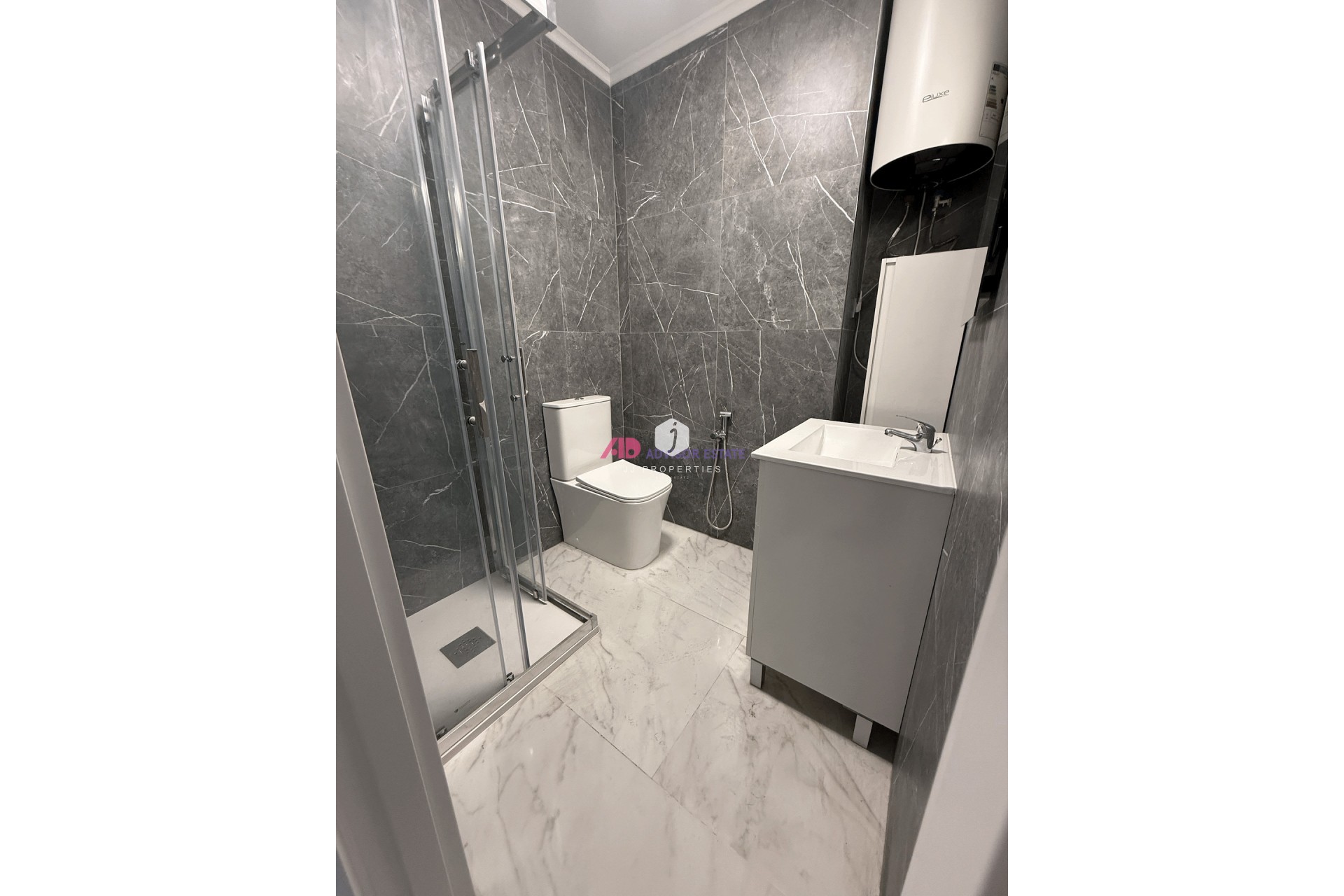 D'occasion - Appartement -
Torrevieja - Costa Blanca