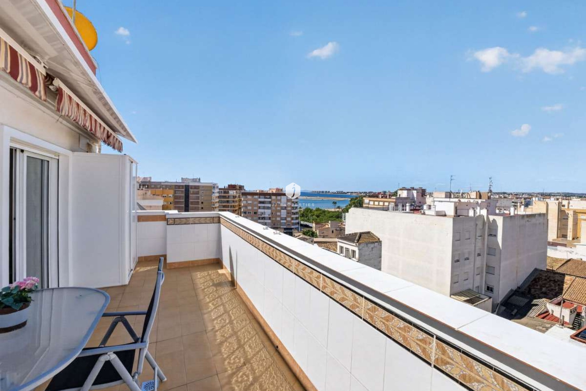 D'occasion - Appartement -
Torrevieja - Costa Blanca