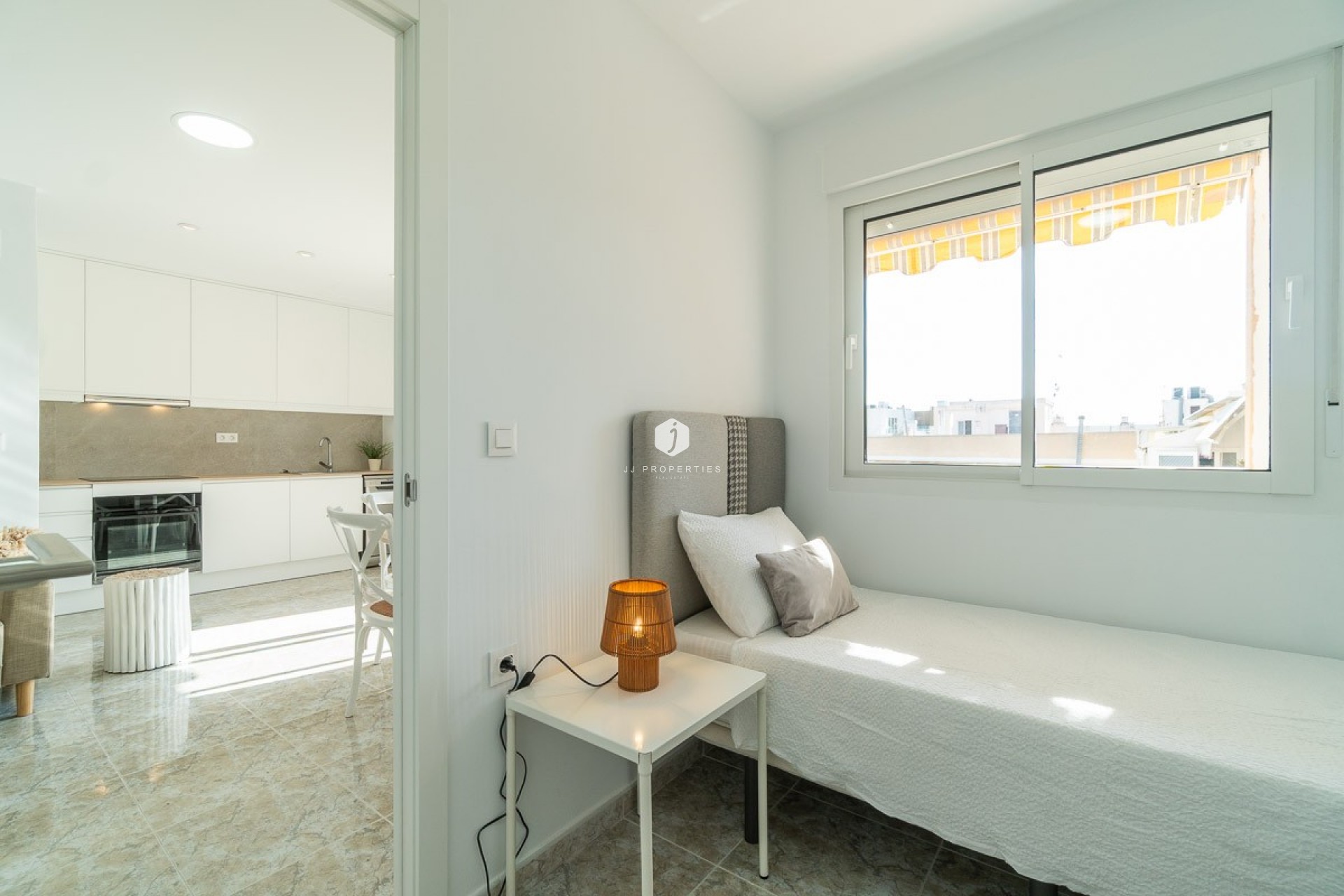 D'occasion - Appartement -
Torrevieja - Costa Blanca