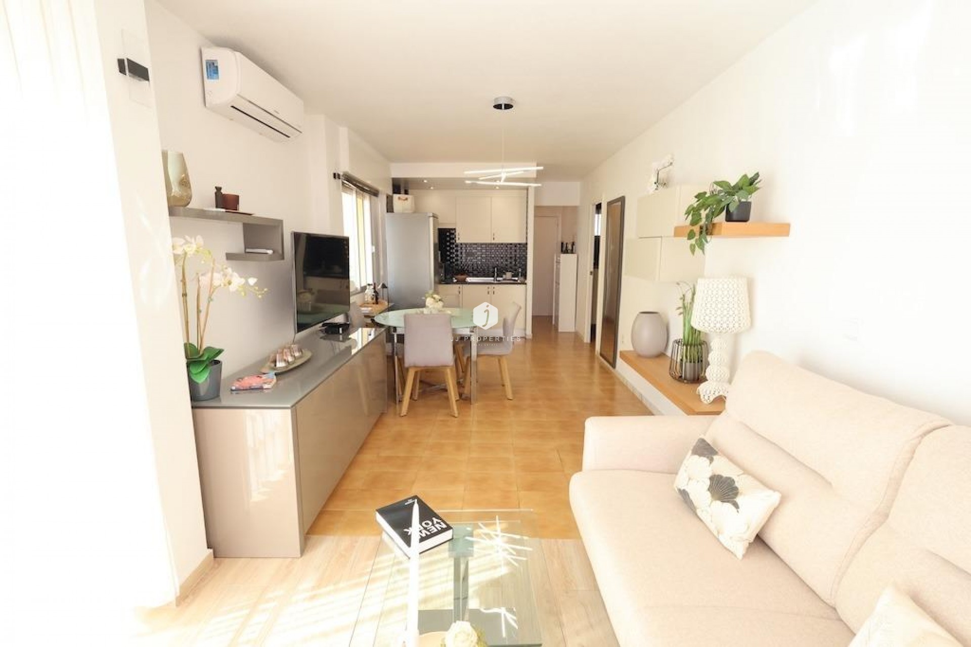 D'occasion - Appartement -
Torrevieja - Costa Blanca