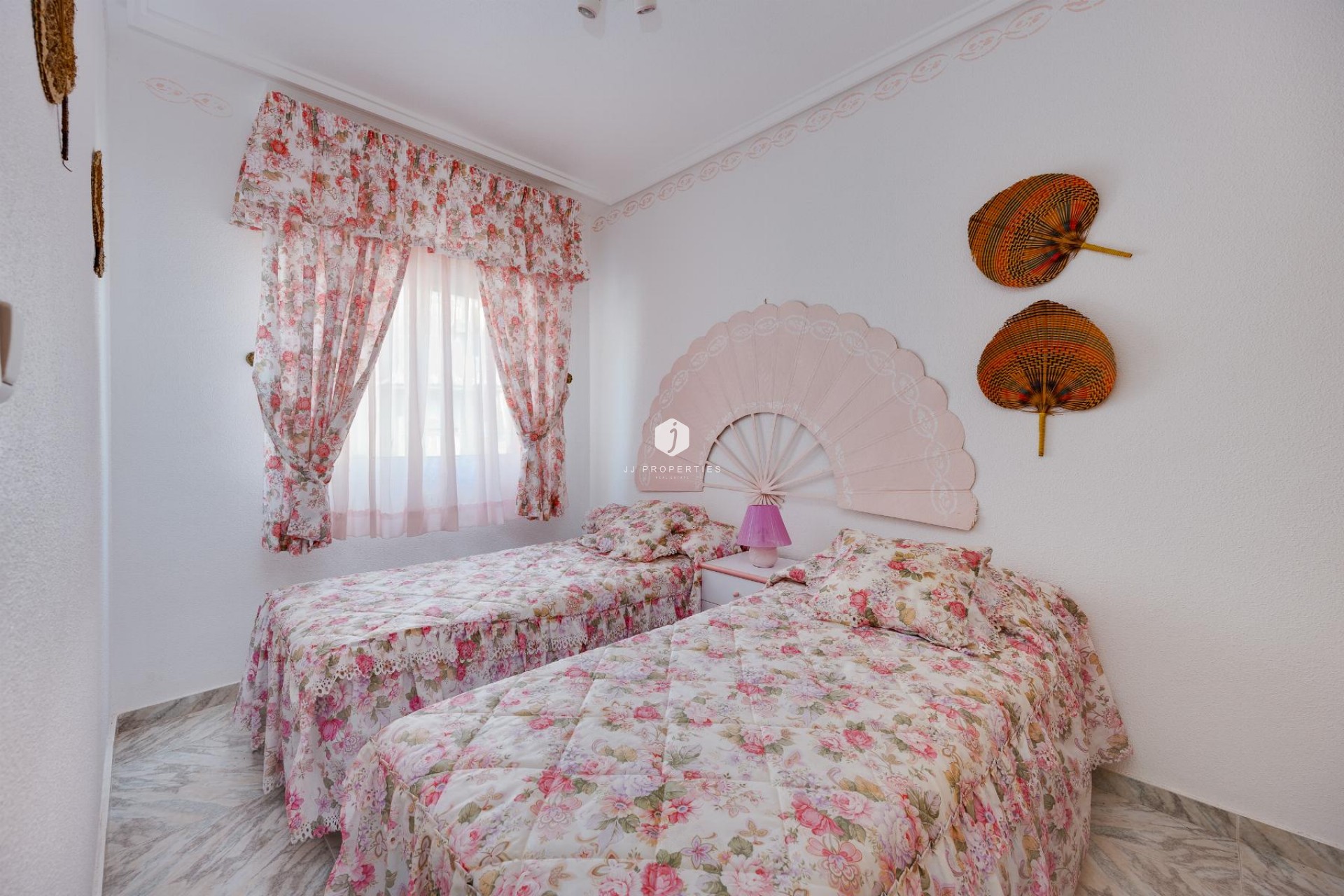 D'occasion - Appartement -
Torrevieja - Costa Blanca