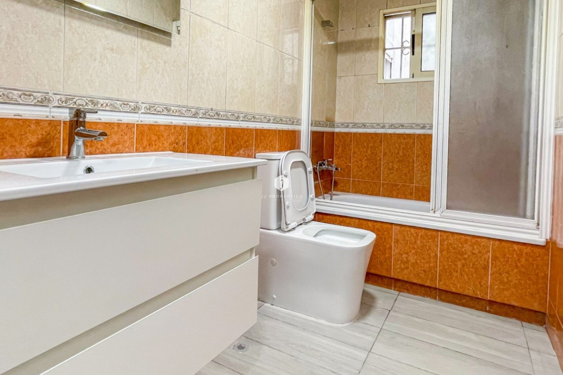 D'occasion - Appartement -
Torrevieja - Costa Blanca