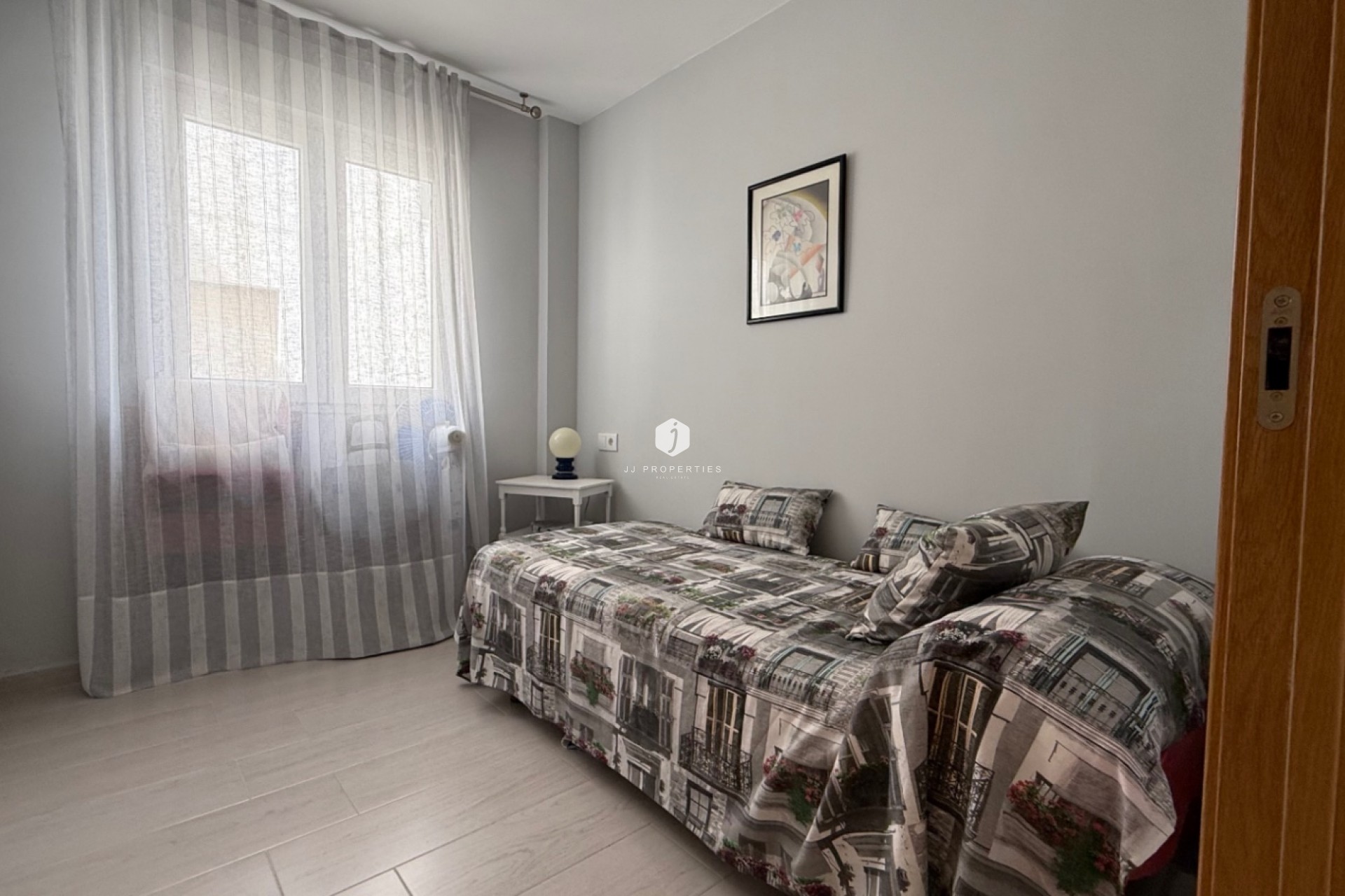 D'occasion - Appartement -
Torrevieja - Costa Blanca