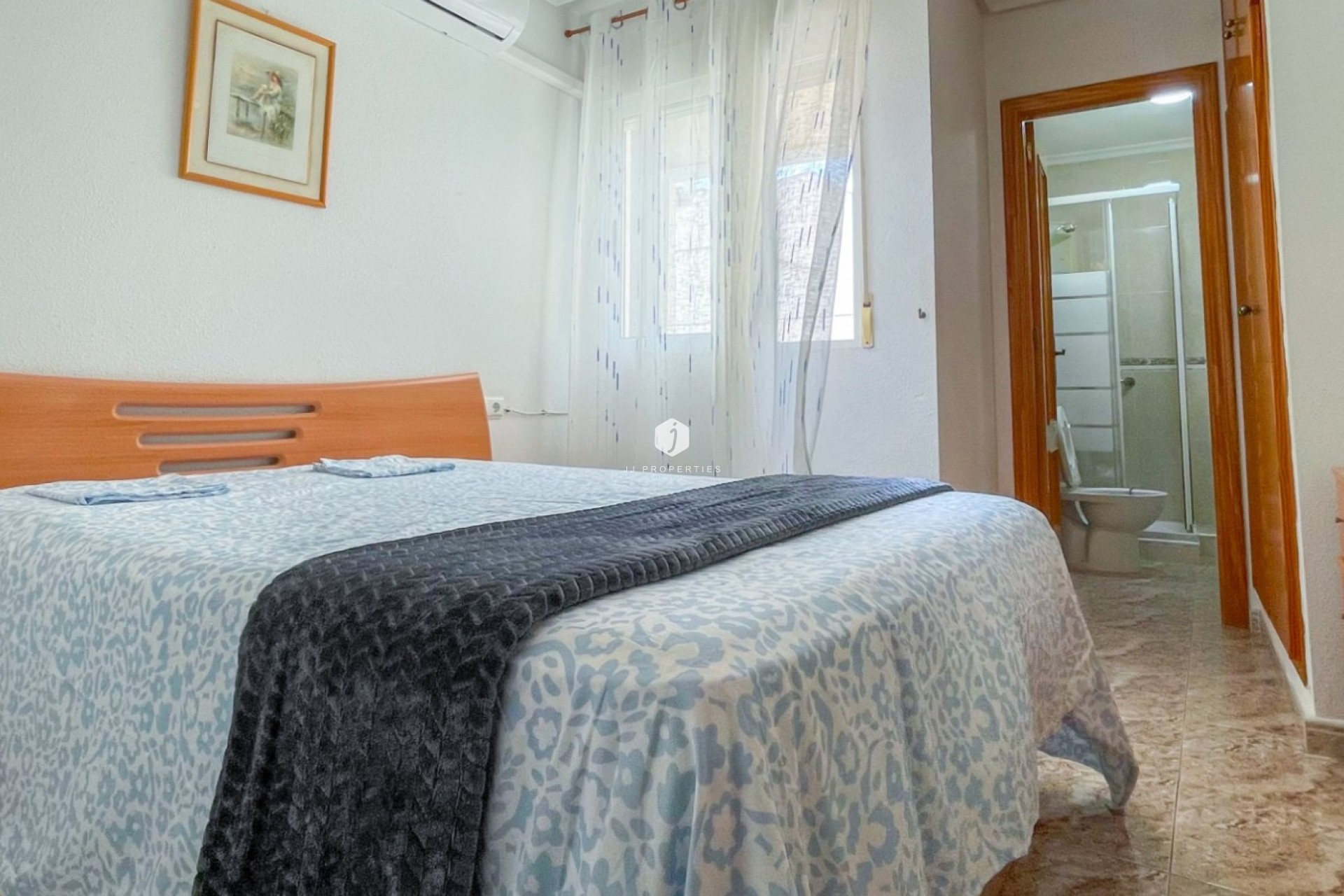 D'occasion - Appartement -
Torrevieja - Costa Blanca