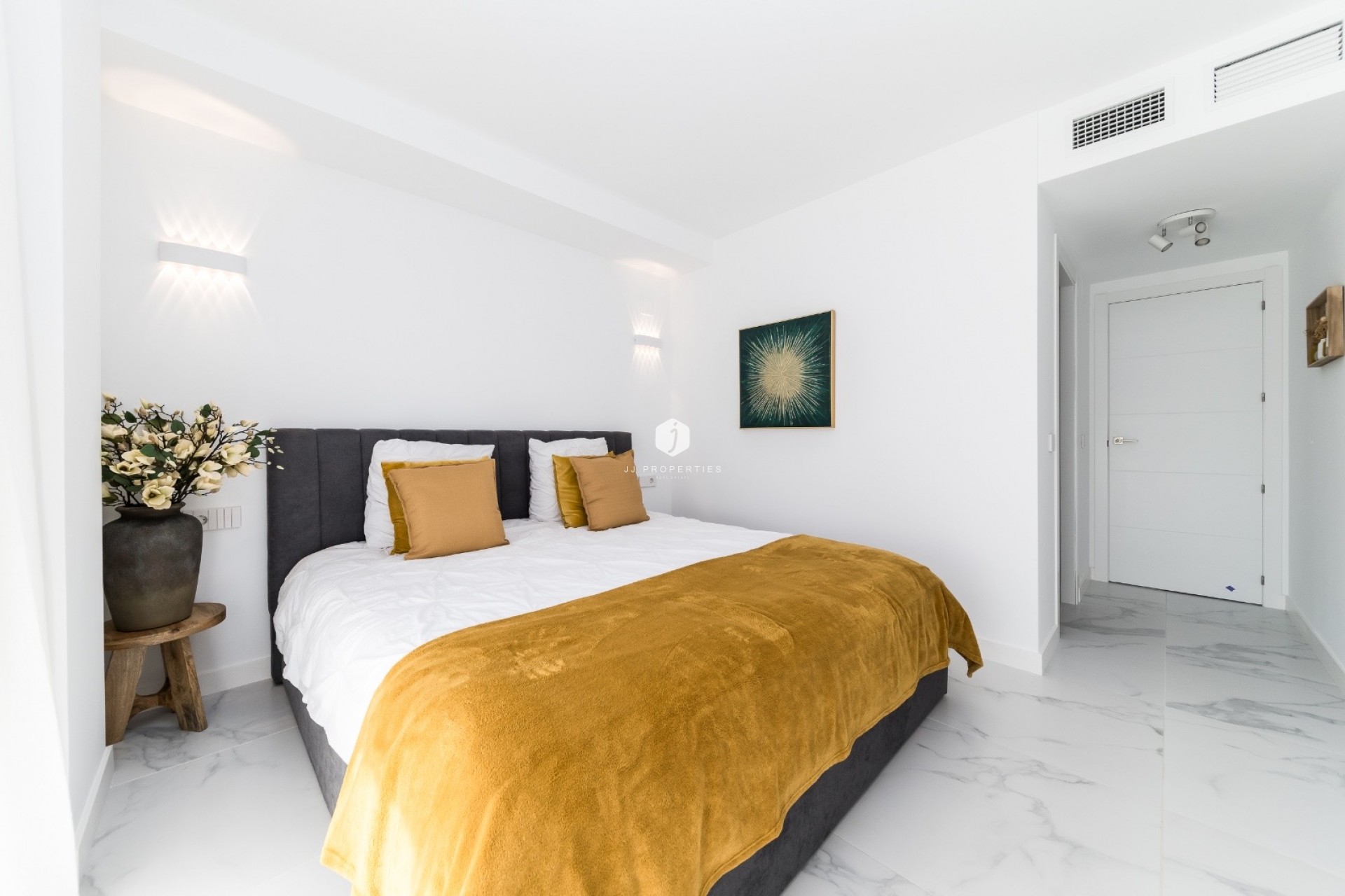 D'occasion - Appartement -
Torrevieja - Costa Blanca