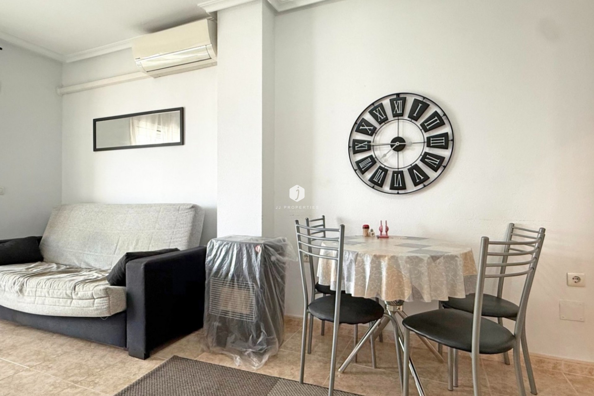 D'occasion - Appartement -
Torrevieja - Costa Blanca