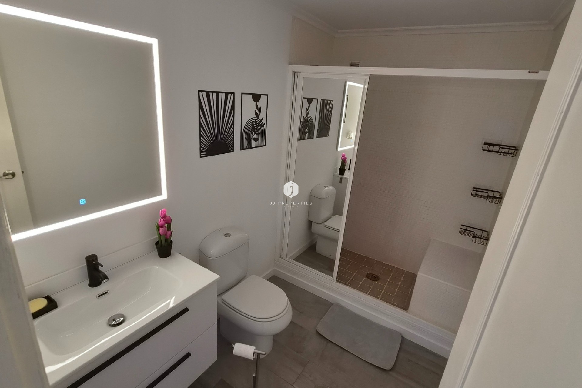 D'occasion - Appartement -
Torrevieja - Costa Blanca