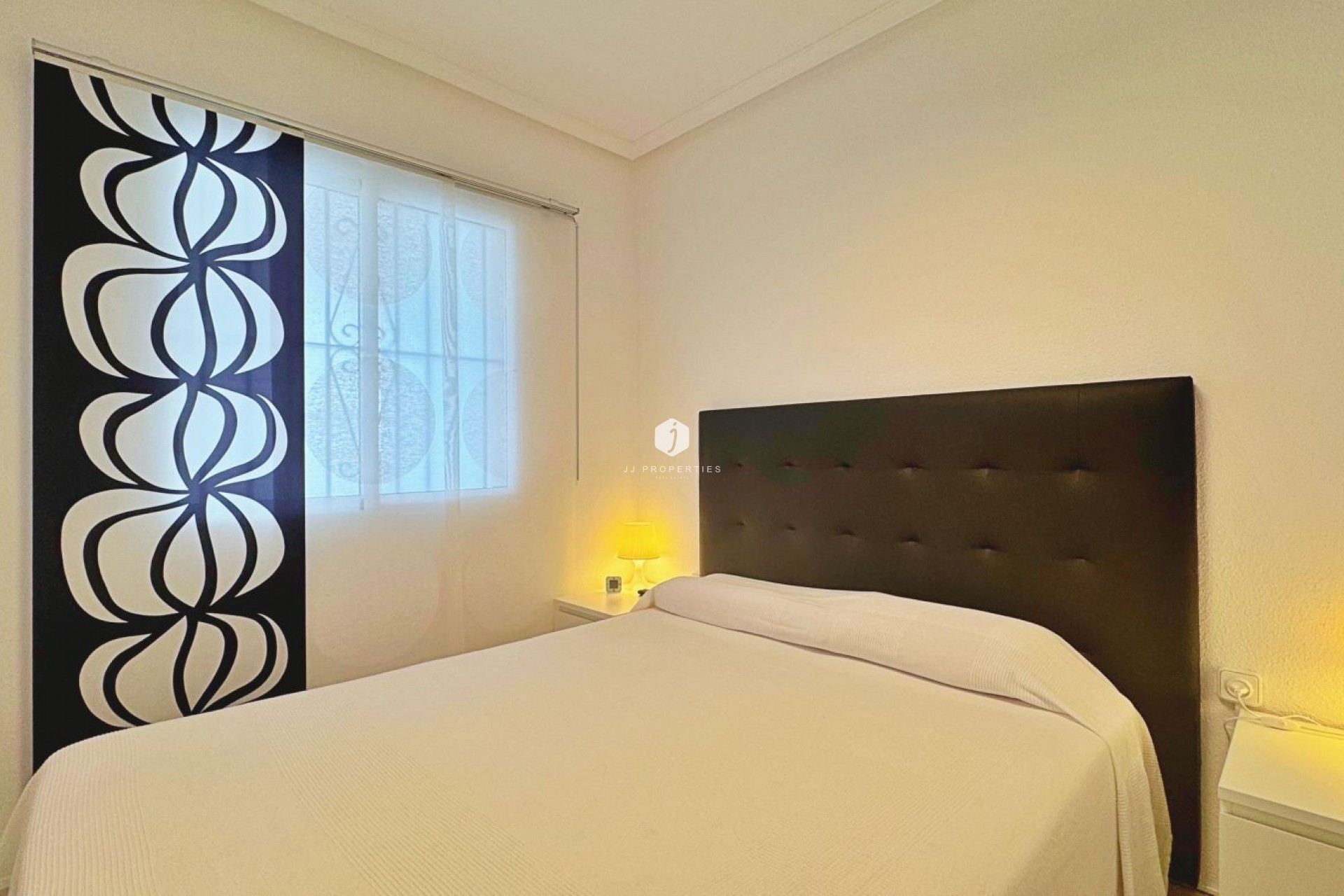 D'occasion - Appartement -
Torrevieja - Costa Blanca
