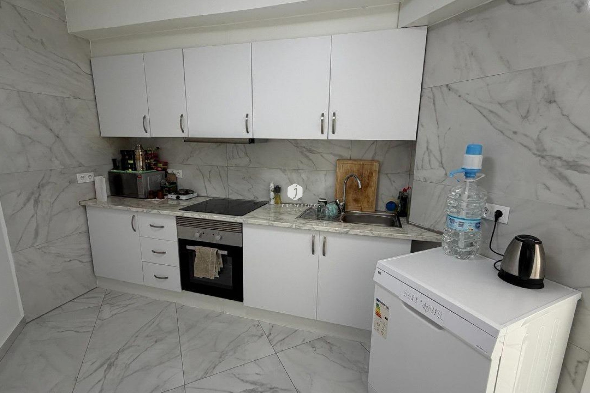 D'occasion - Appartement -
Torrevieja - Curva Del Palangre