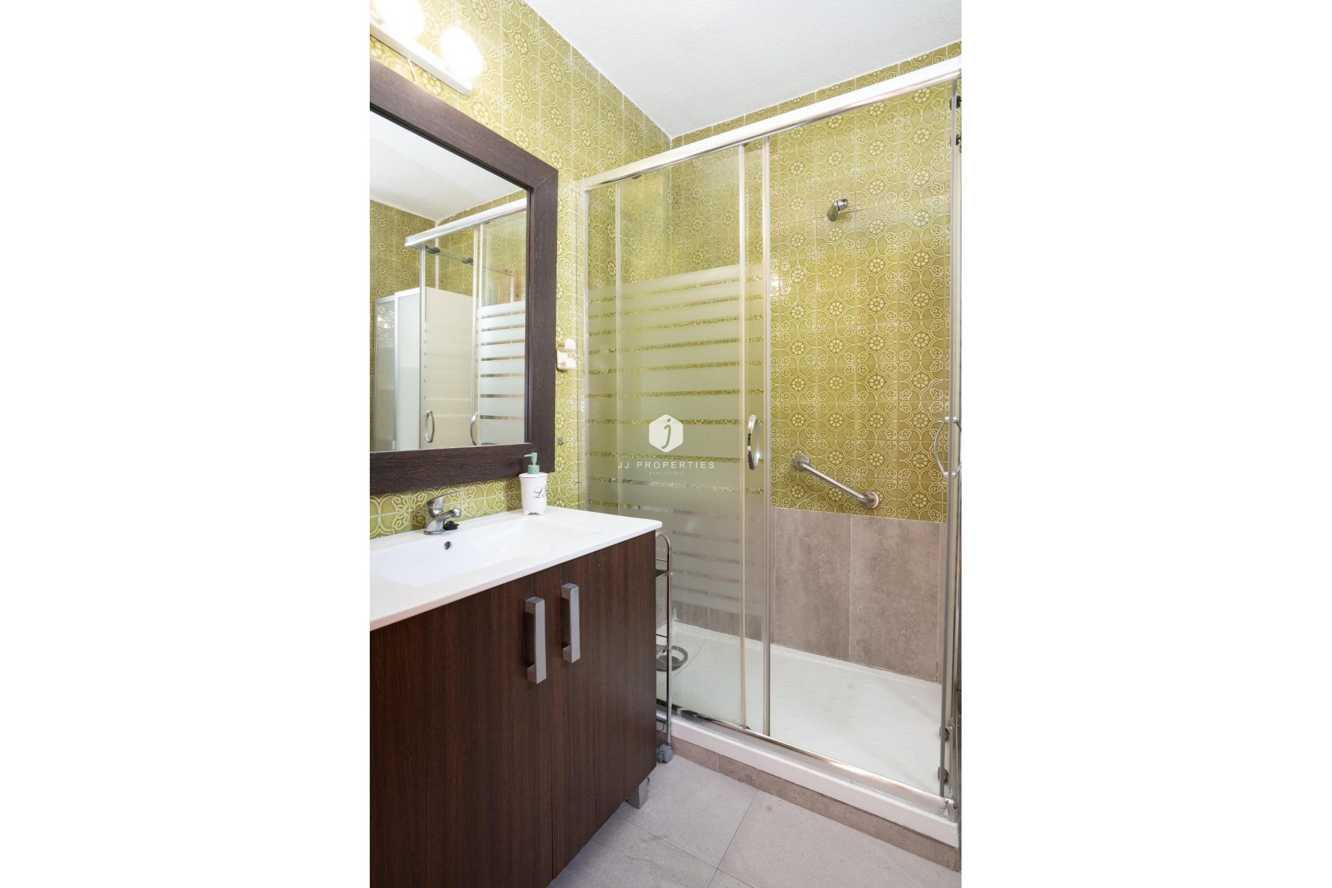 D'occasion - Appartement -
Torrevieja - El Acequión - Los Náufragos