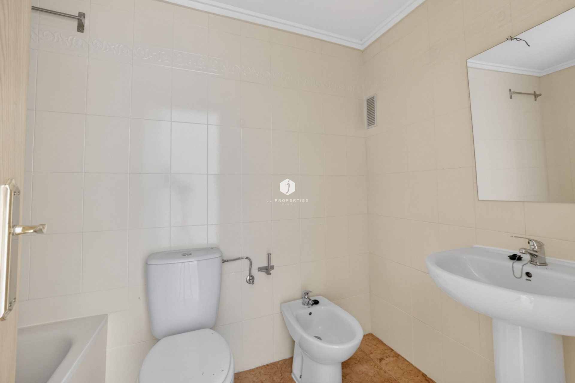 D'occasion - Appartement -
Torrevieja - El Limonar