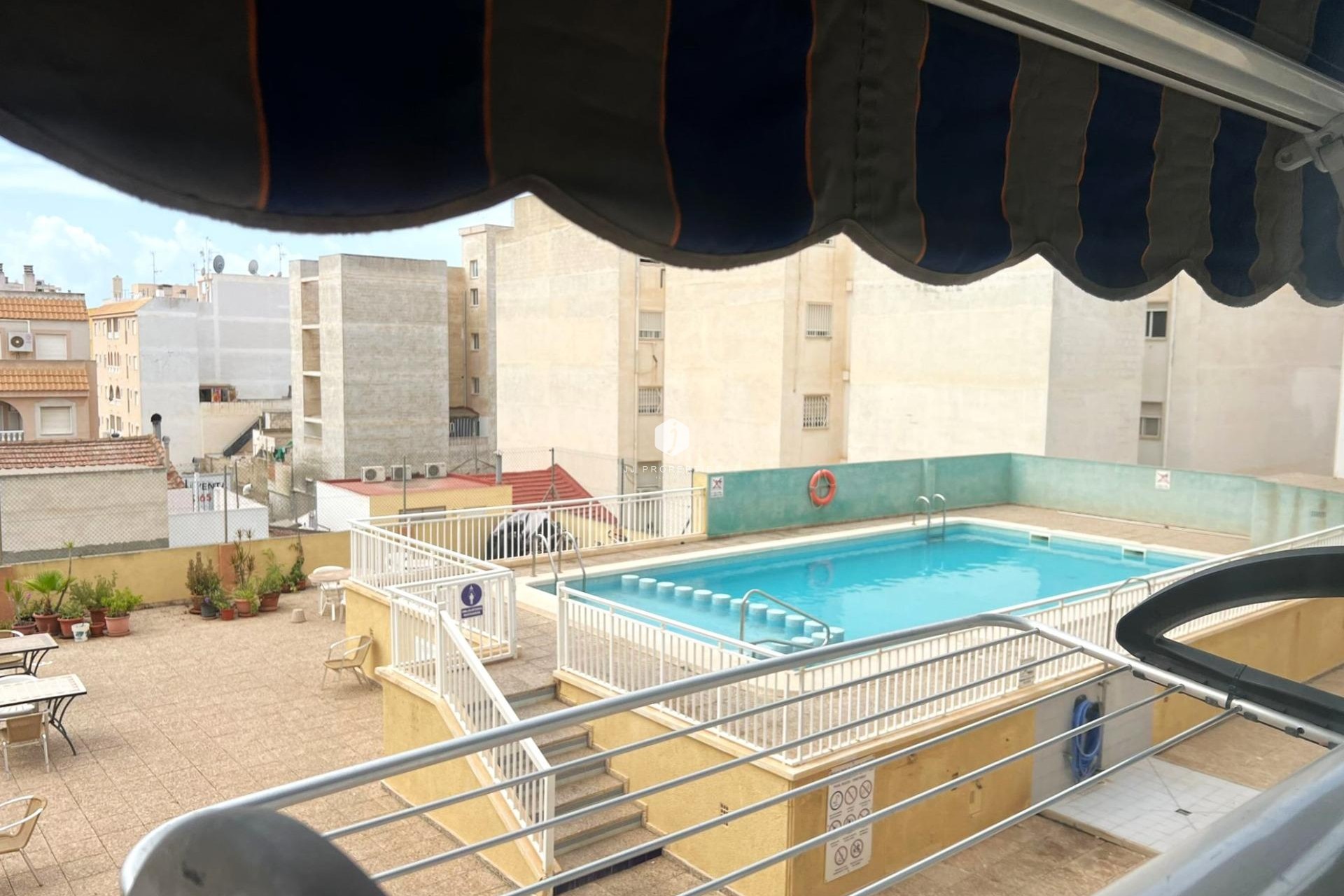 D'occasion - Appartement -
Torrevieja - El molino