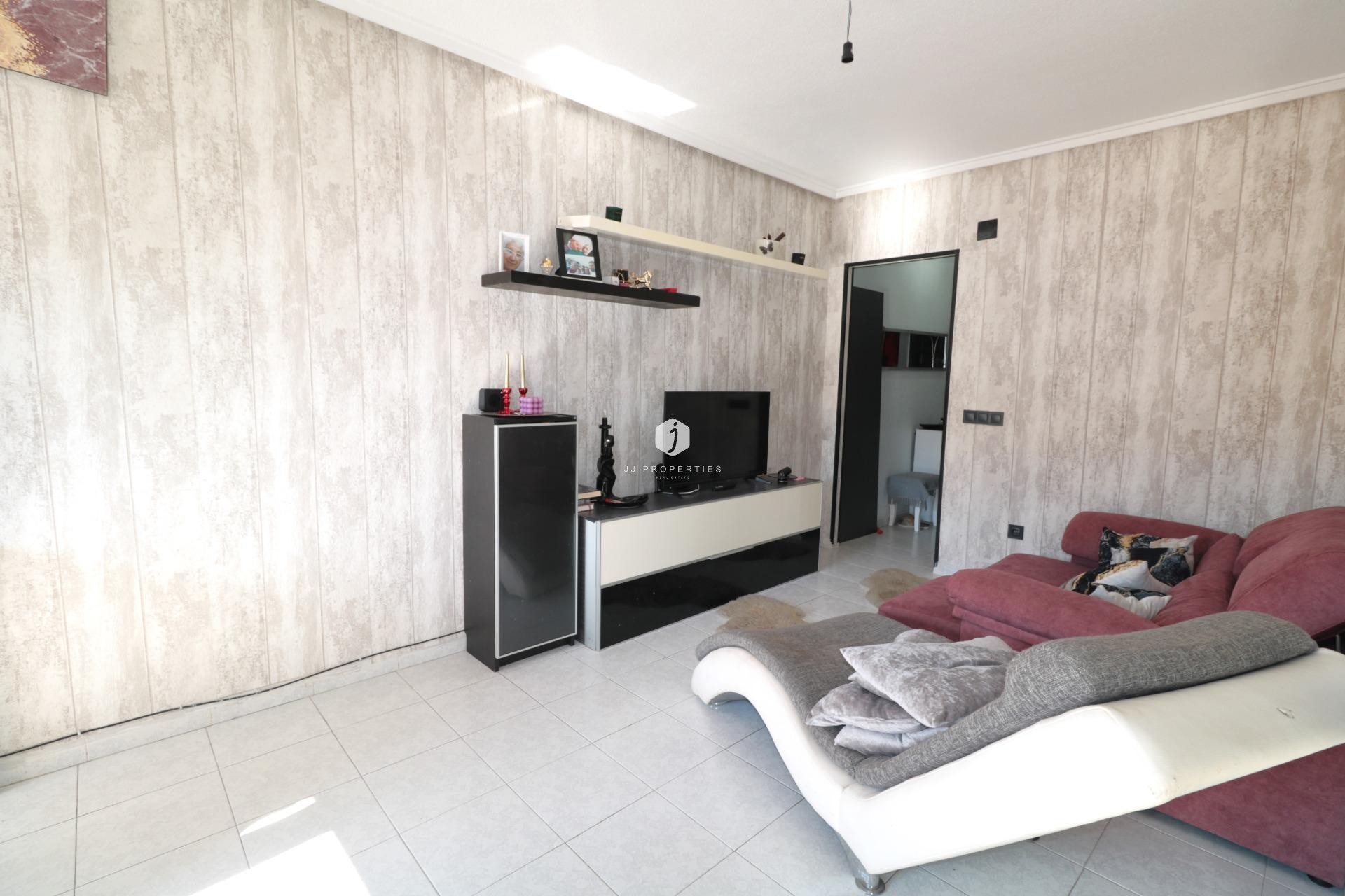 D'occasion - Appartement -
Torrevieja - El molino