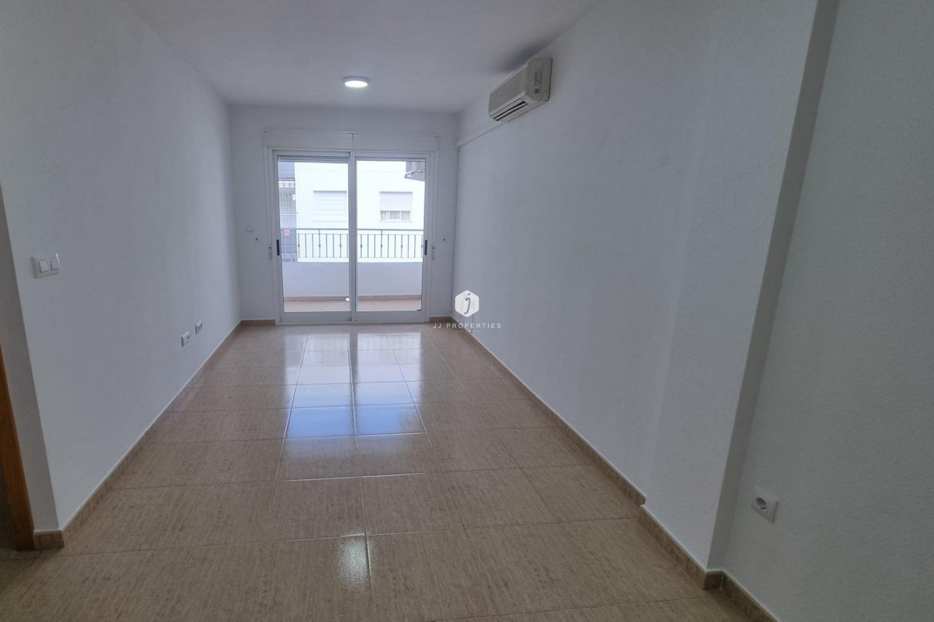 D'occasion - Appartement -
Torrevieja - El molino