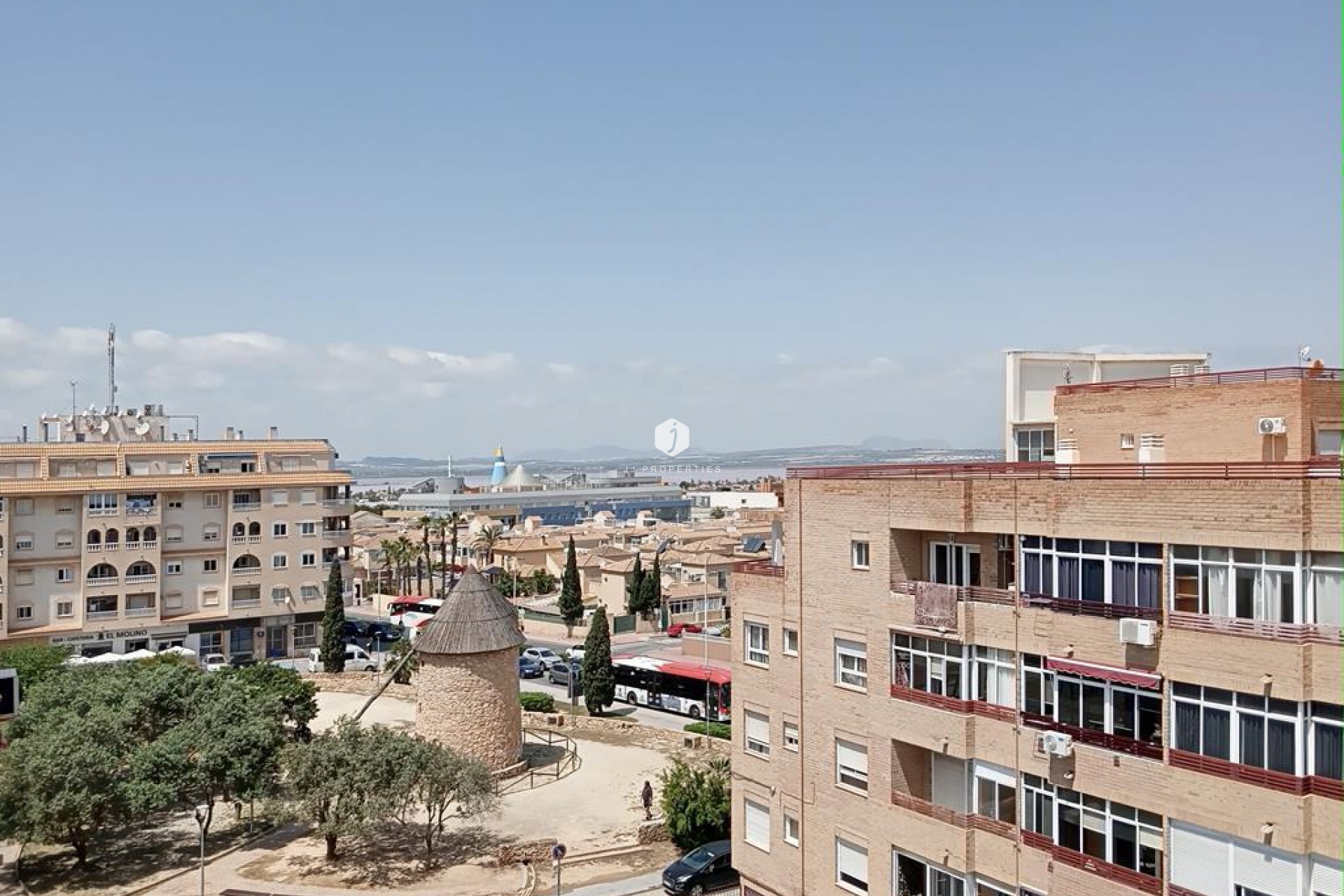 D'occasion - Appartement -
Torrevieja - El molino