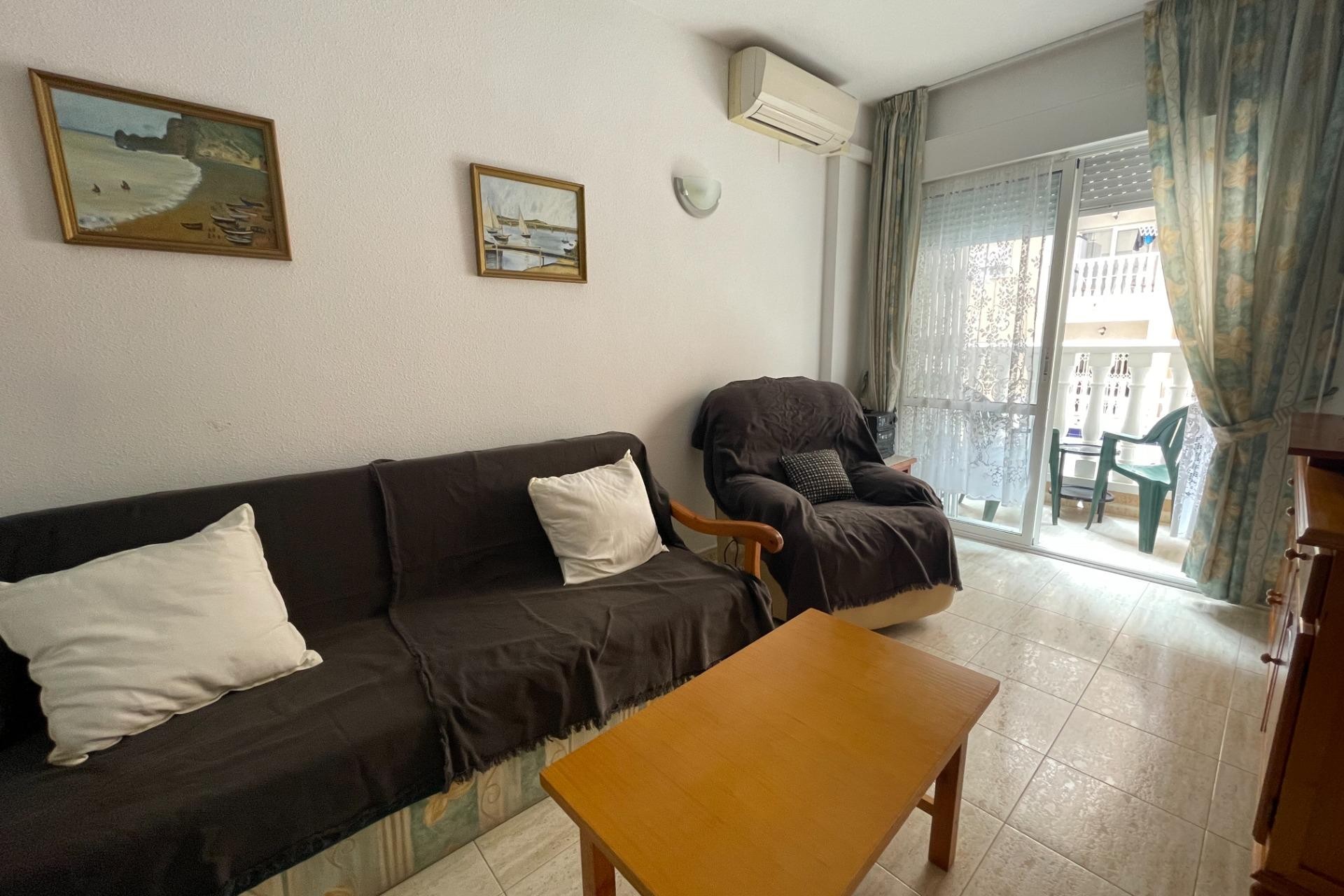 D'occasion - Appartement -
Torrevieja - Estacion de autobuses