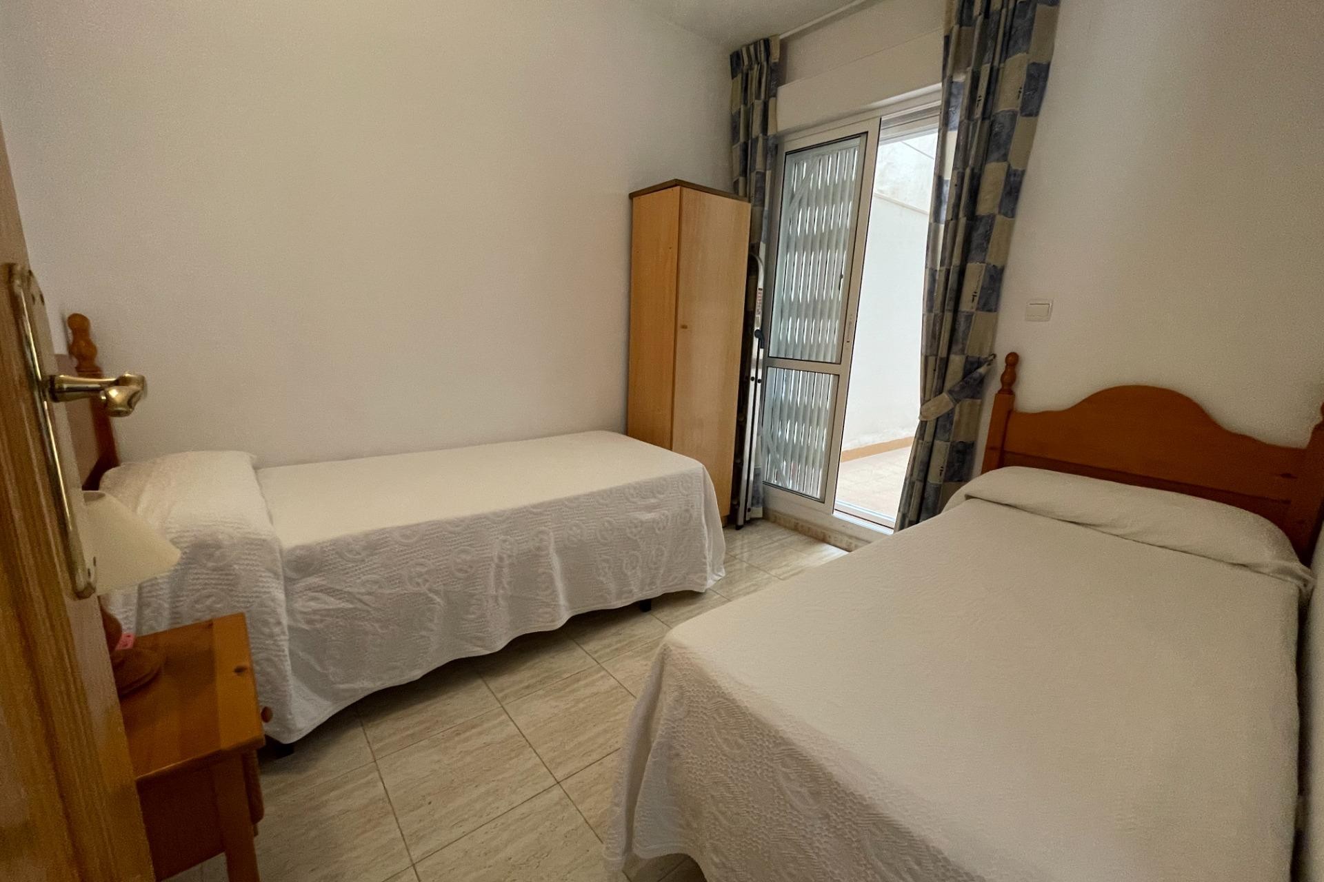 D'occasion - Appartement -
Torrevieja - Estacion de autobuses