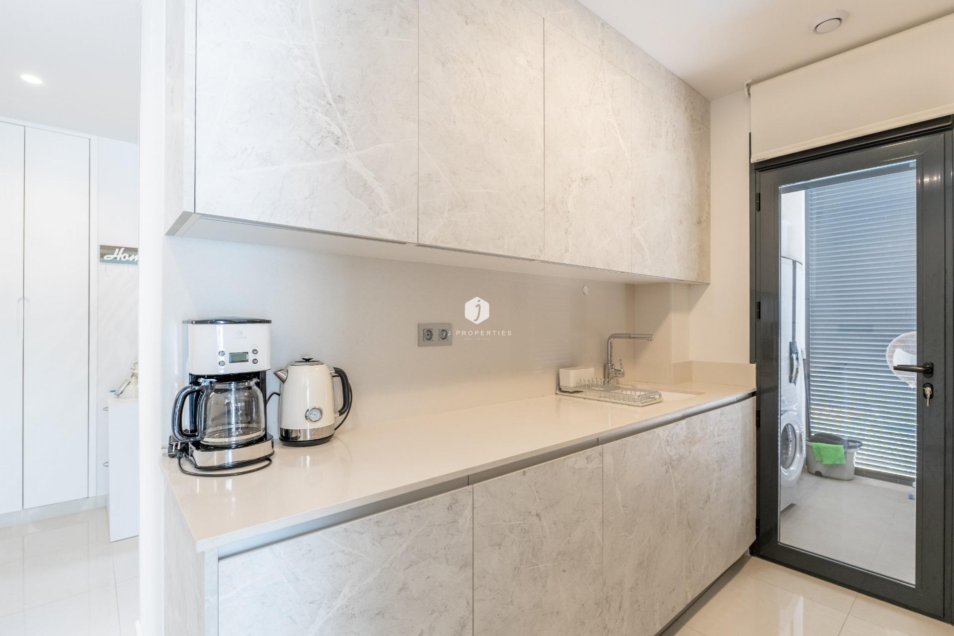 D'occasion - Appartement -
Torrevieja - Estacion de autobuses