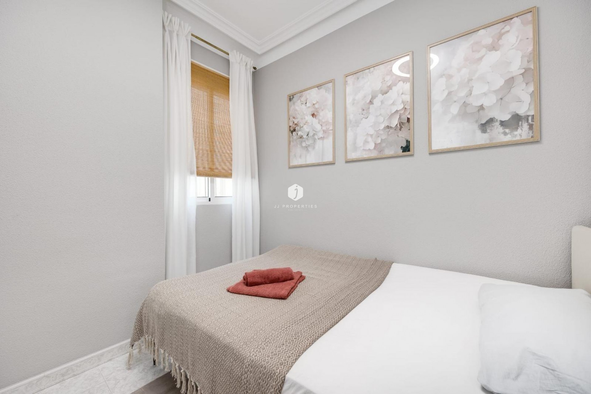 D'occasion - Appartement -
Torrevieja - Estacion de autobuses