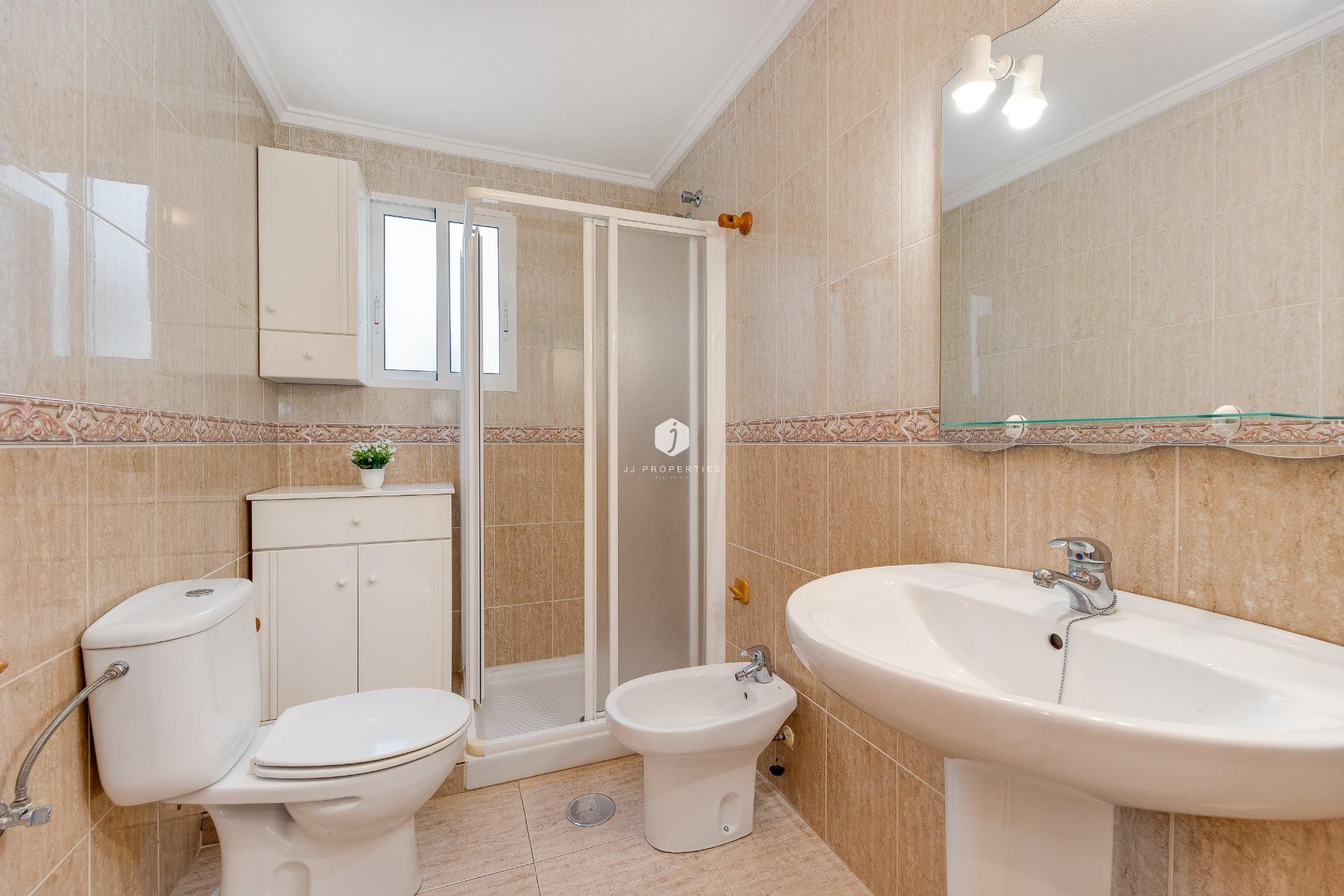 D'occasion - Appartement -
Torrevieja - Estacion de autobuses