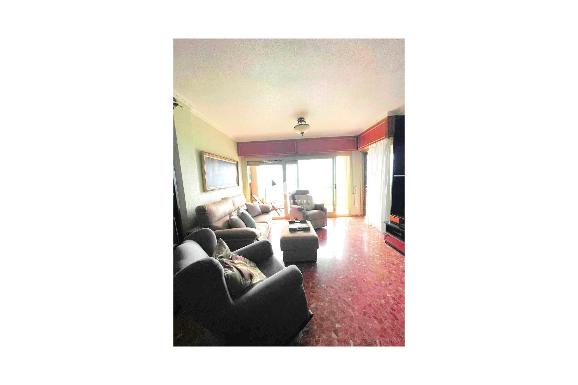 D'occasion - Appartement -
Torrevieja - Estacion de autobuses