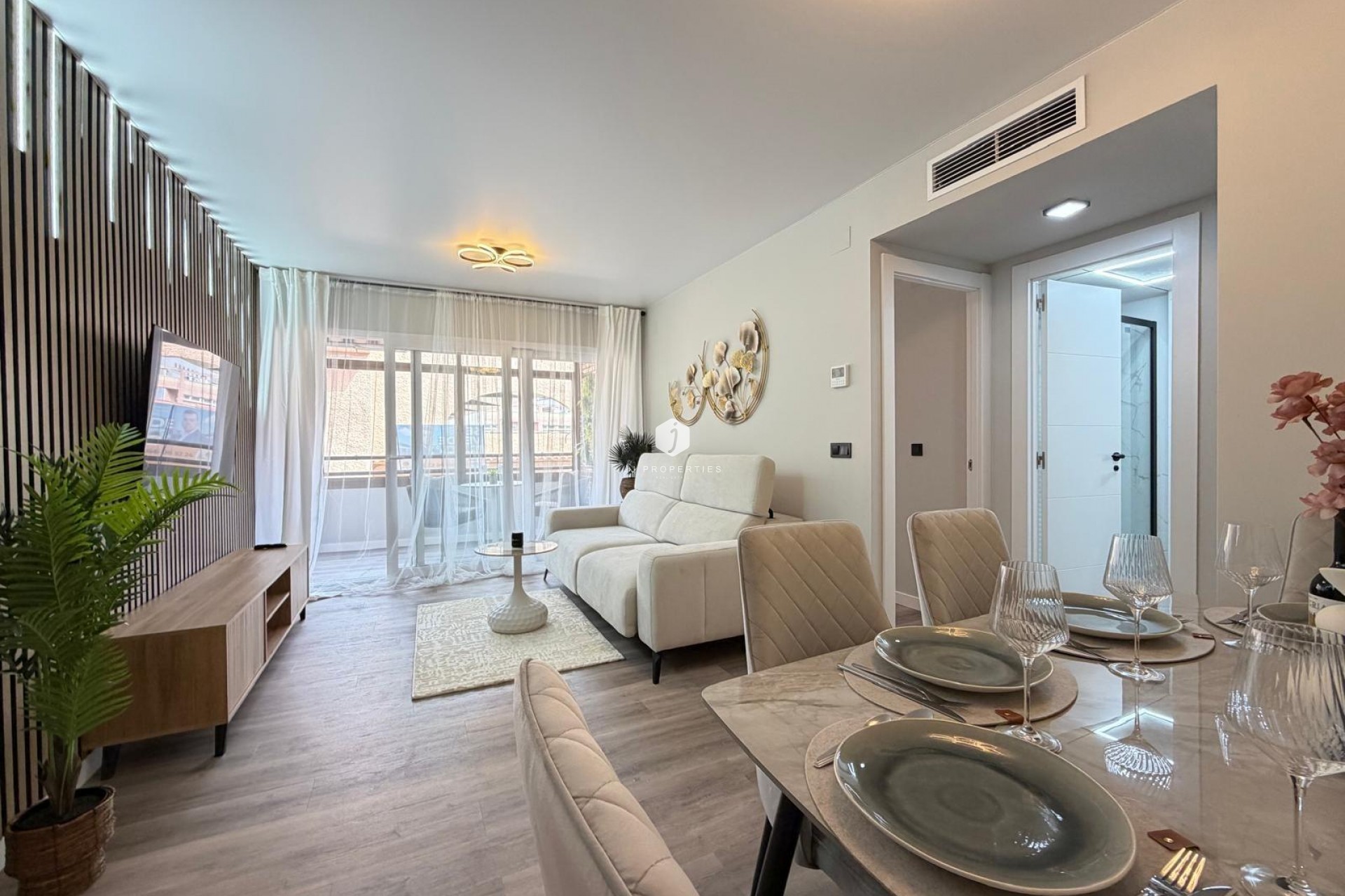 D'occasion - Appartement -
Torrevieja - Estacion de autobuses