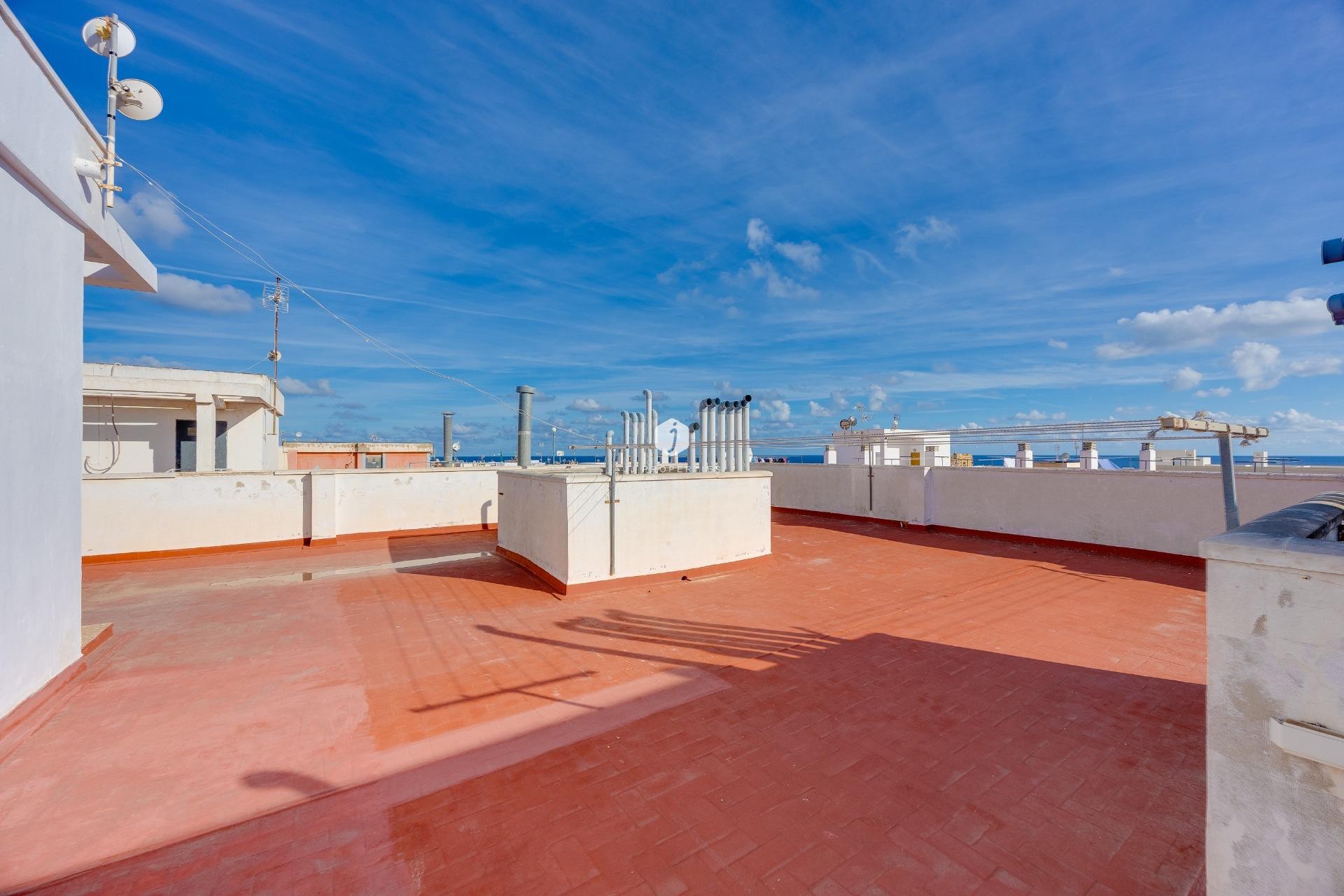 D'occasion - Appartement -
Torrevieja - Estacion de autobuses