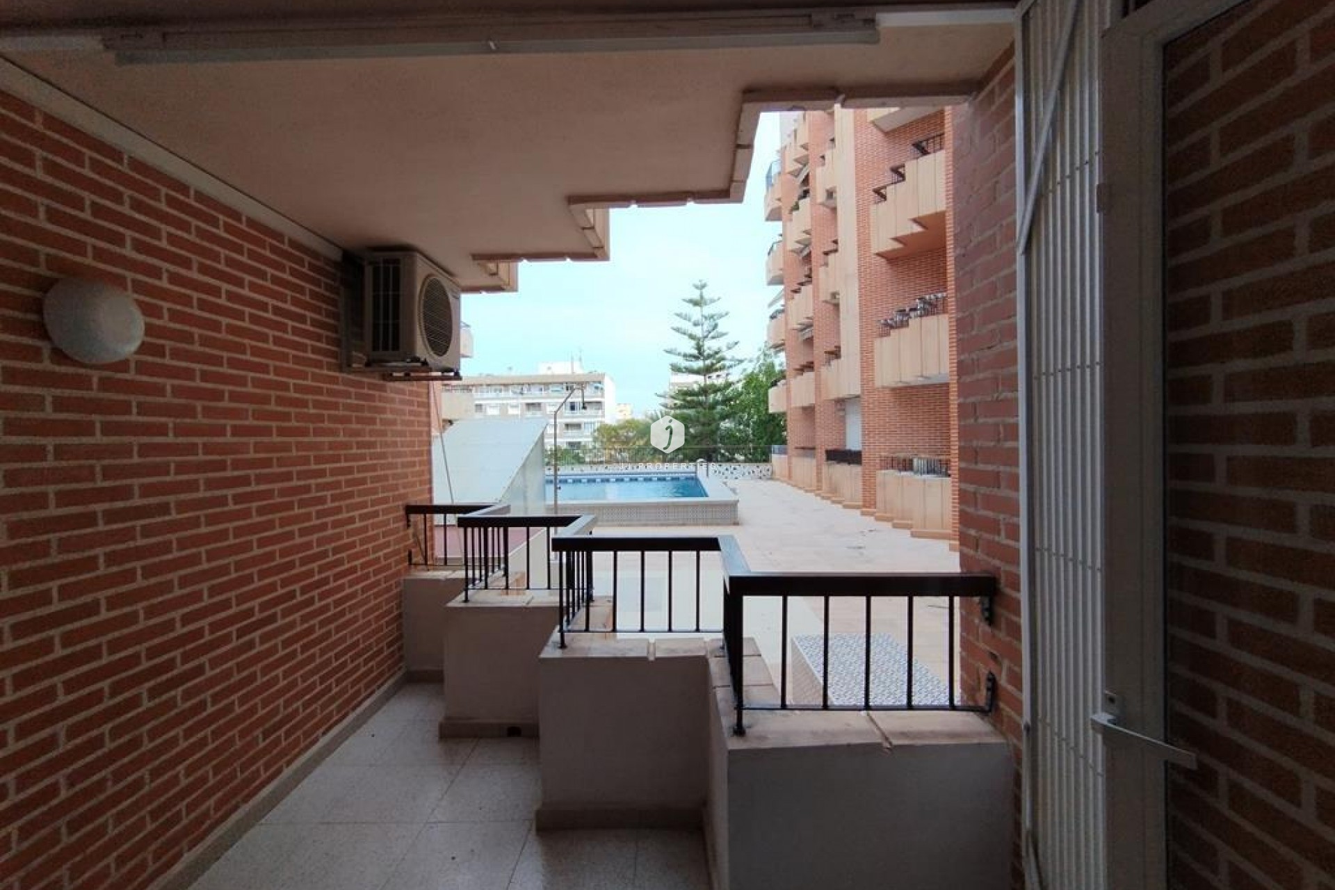 D'occasion - Appartement -
Torrevieja - HABANERAS PLAZA SANTA MARIA
