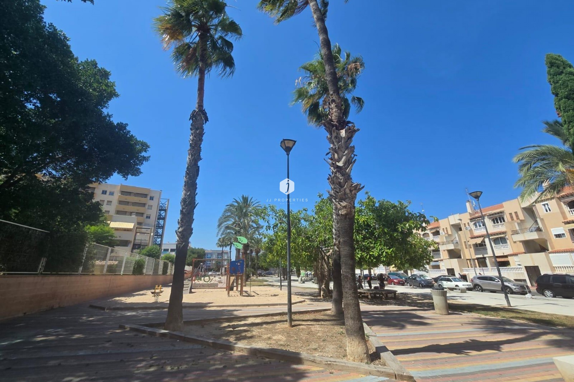 D'occasion - Appartement -
Torrevieja - Habaneras