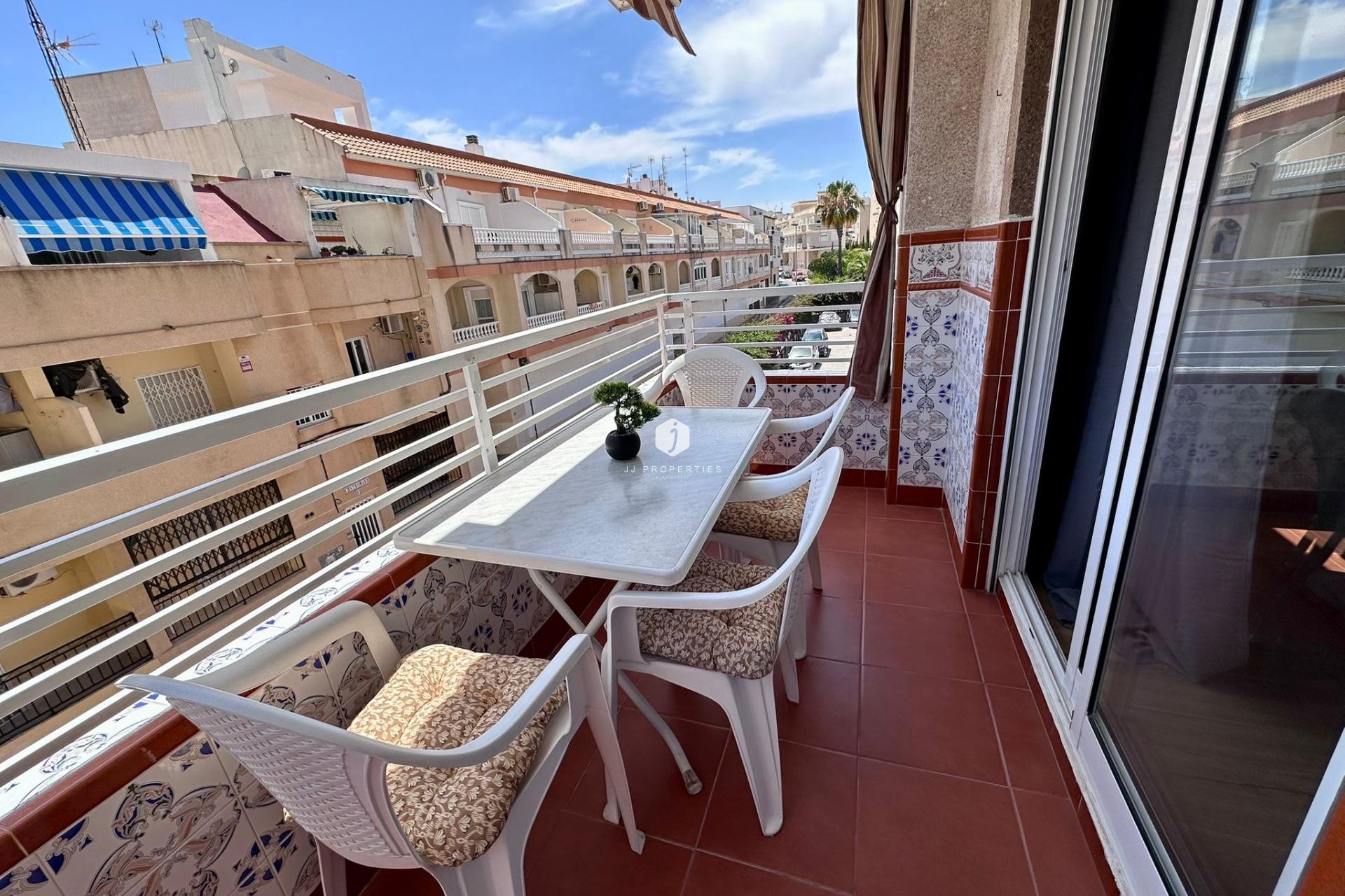 D'occasion - Appartement -
Torrevieja - Habaneras