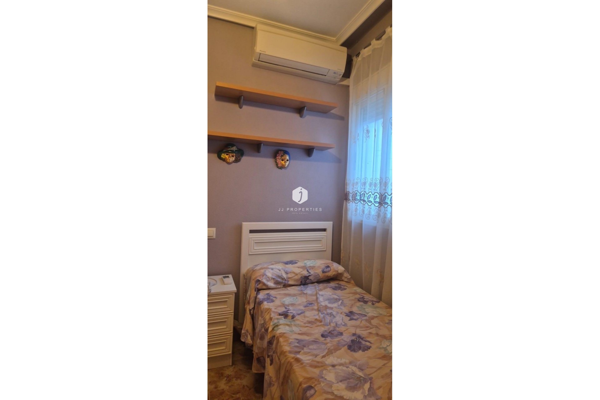 D'occasion - Appartement -
Torrevieja - La Mata Pueblo