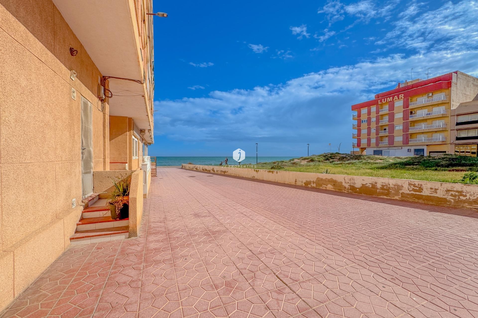 D'occasion - Appartement -
Torrevieja - La Mata Pueblo