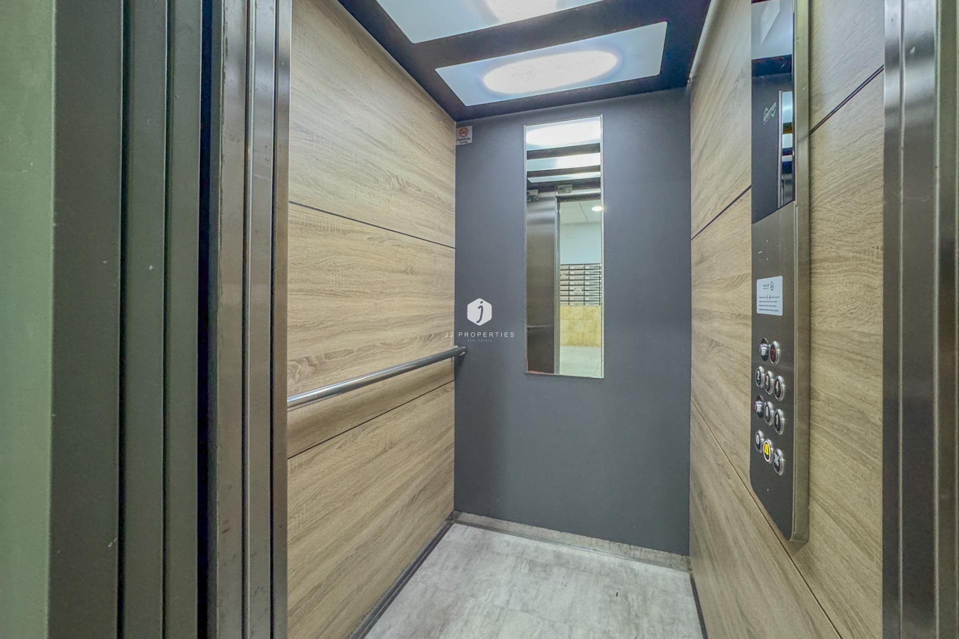 D'occasion - Appartement -
Torrevieja - La Mata Pueblo