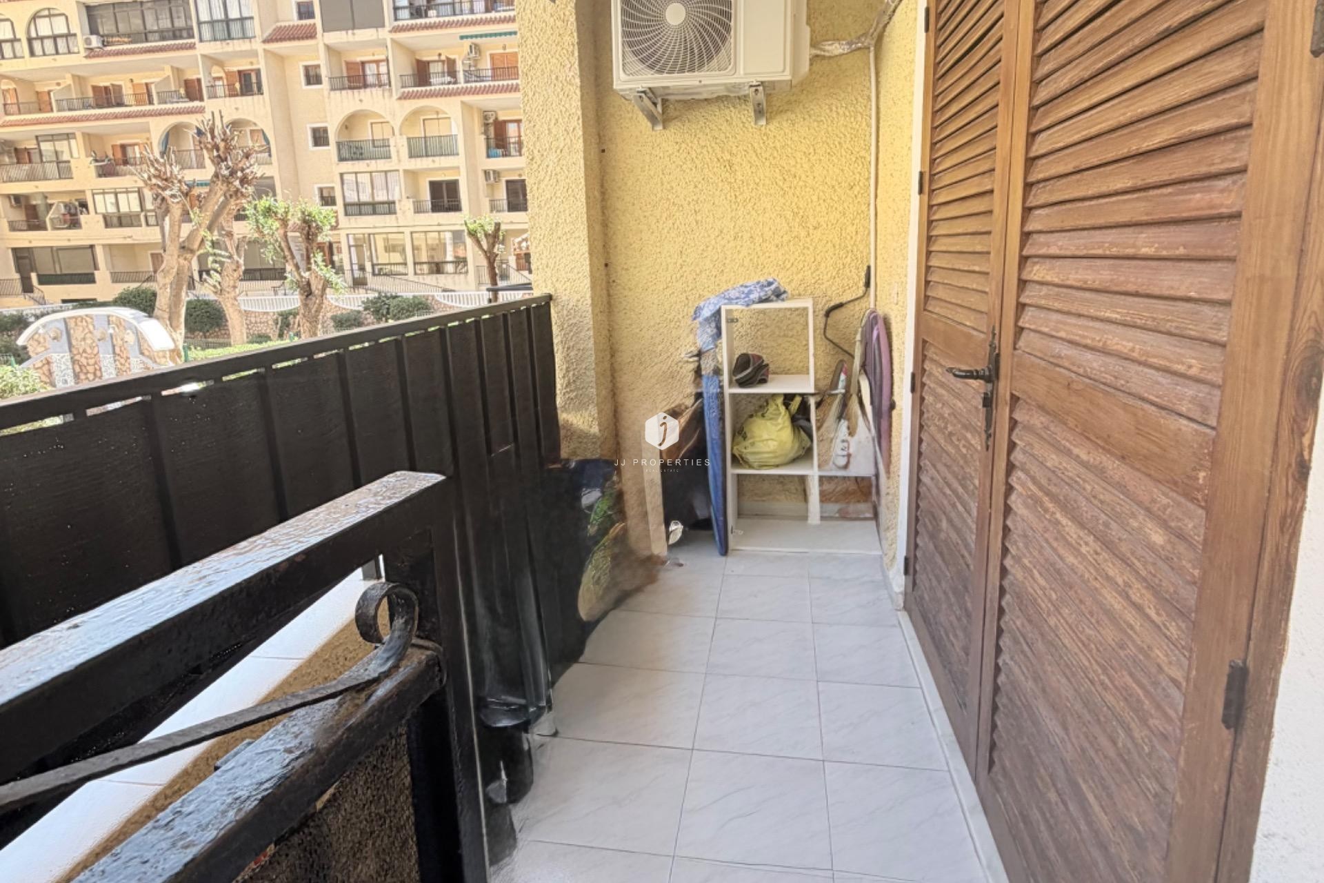 D'occasion - Appartement -
Torrevieja - La Mata Pueblo