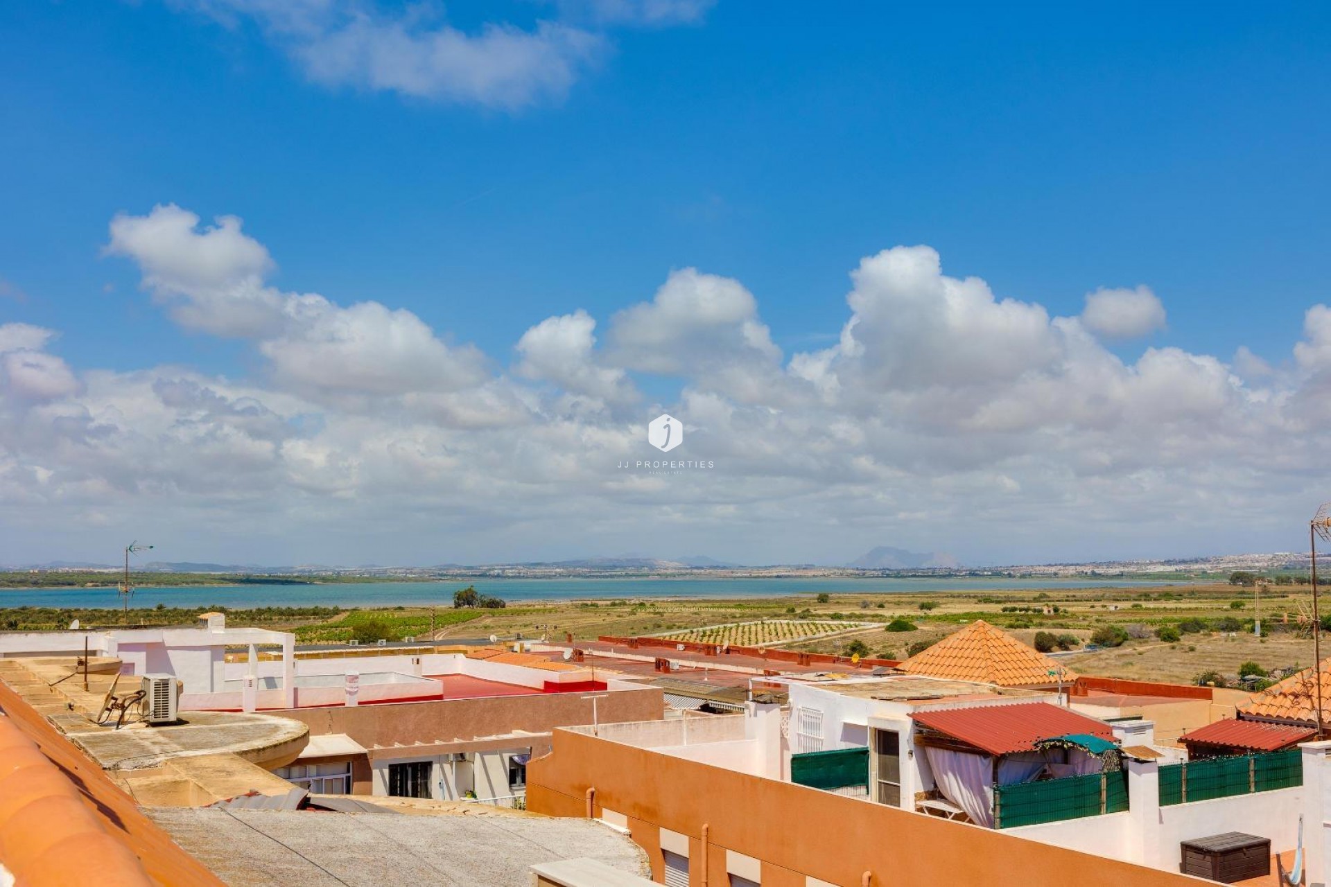 D'occasion - Appartement -
Torrevieja - La Mata Pueblo