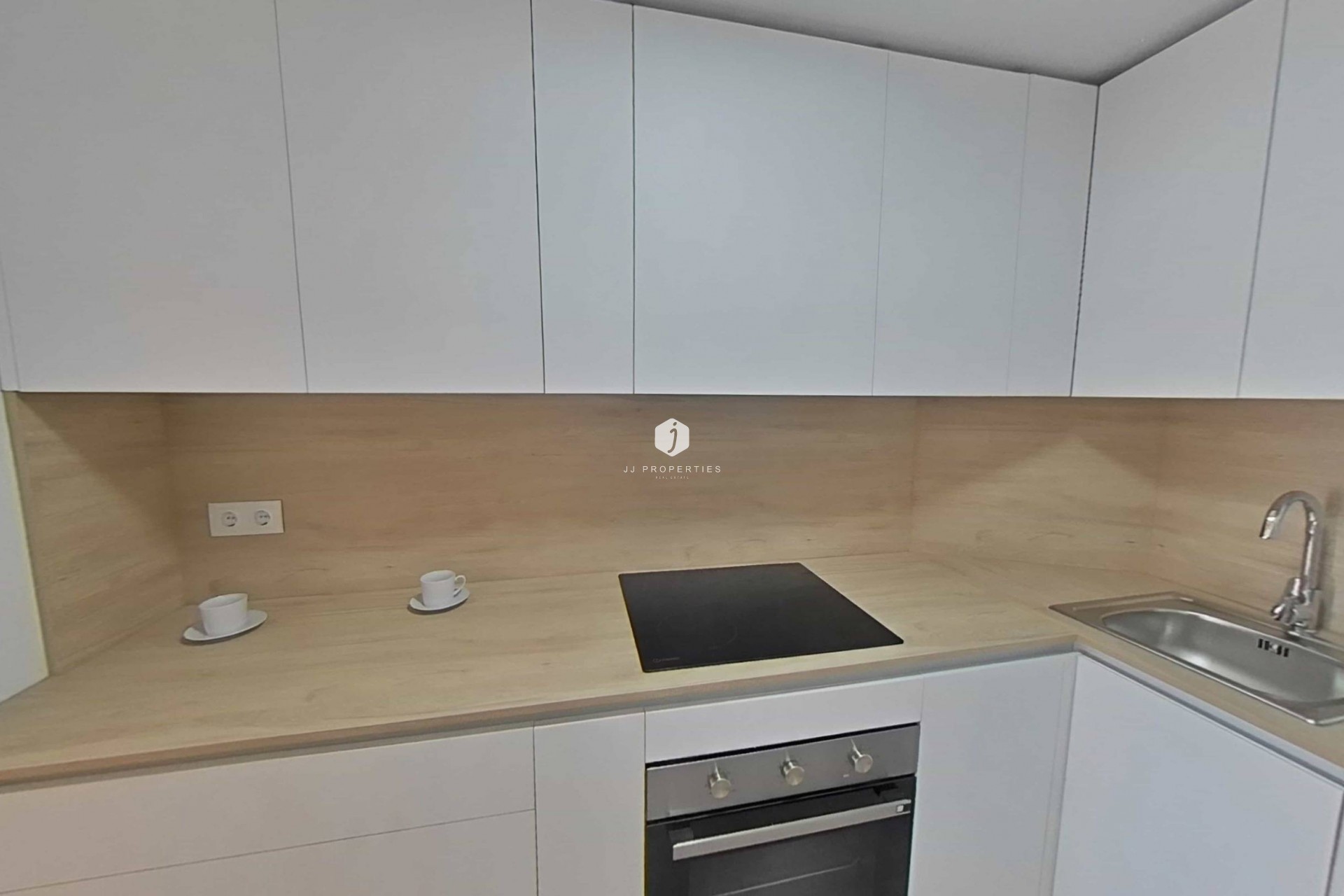 D'occasion - Appartement -
Torrevieja - La Mata Pueblo