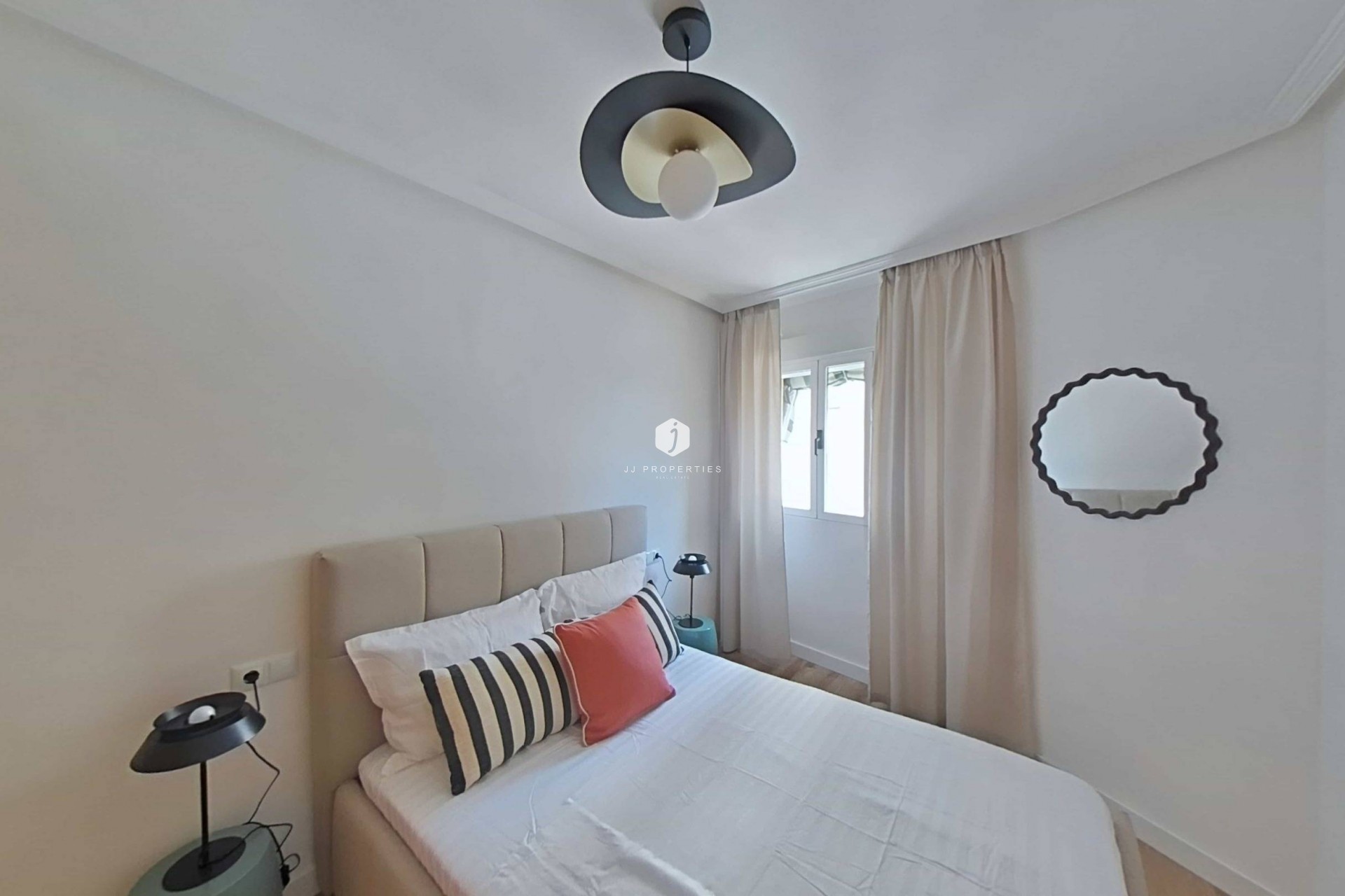 D'occasion - Appartement -
Torrevieja - La Mata Pueblo