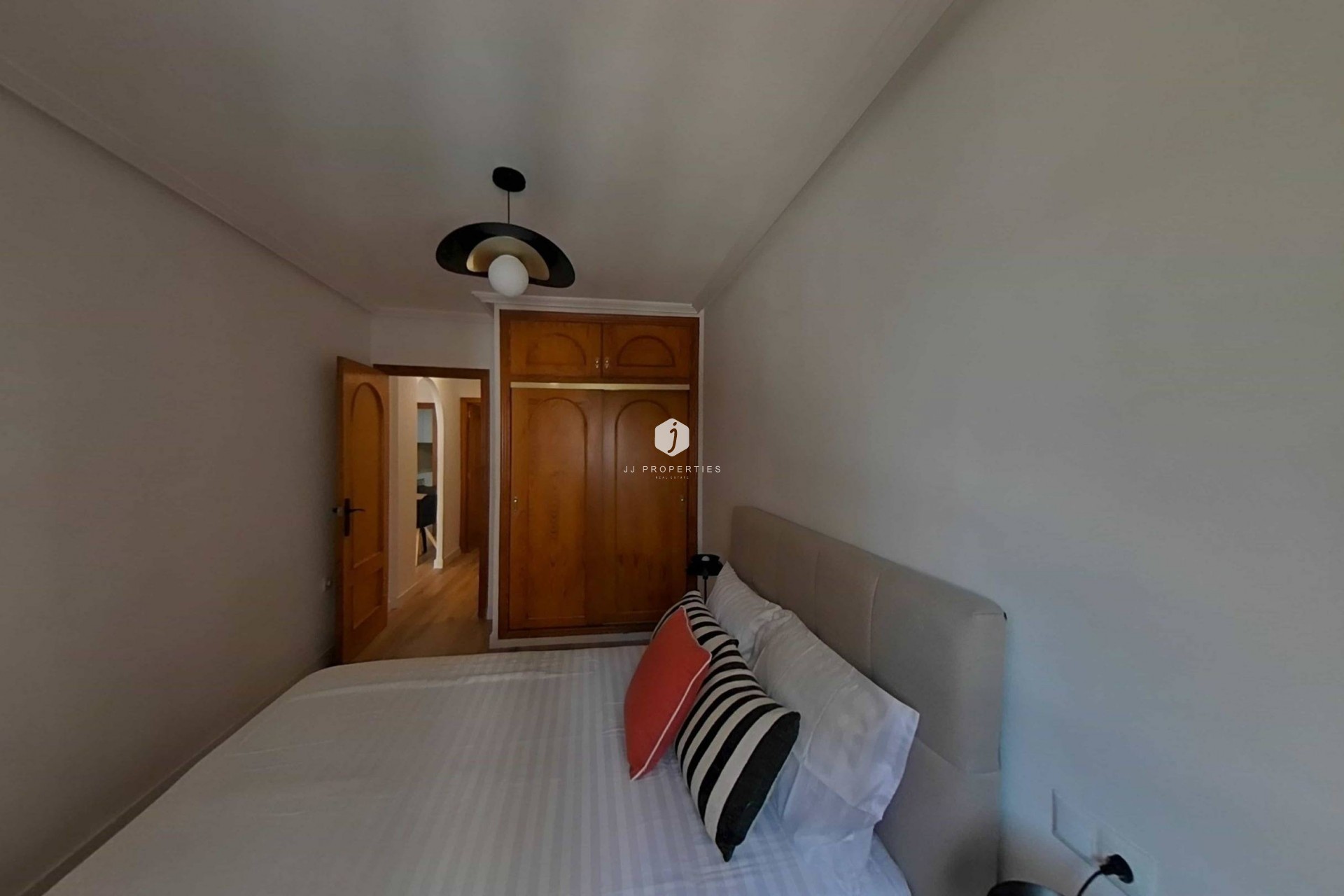 D'occasion - Appartement -
Torrevieja - La Mata Pueblo