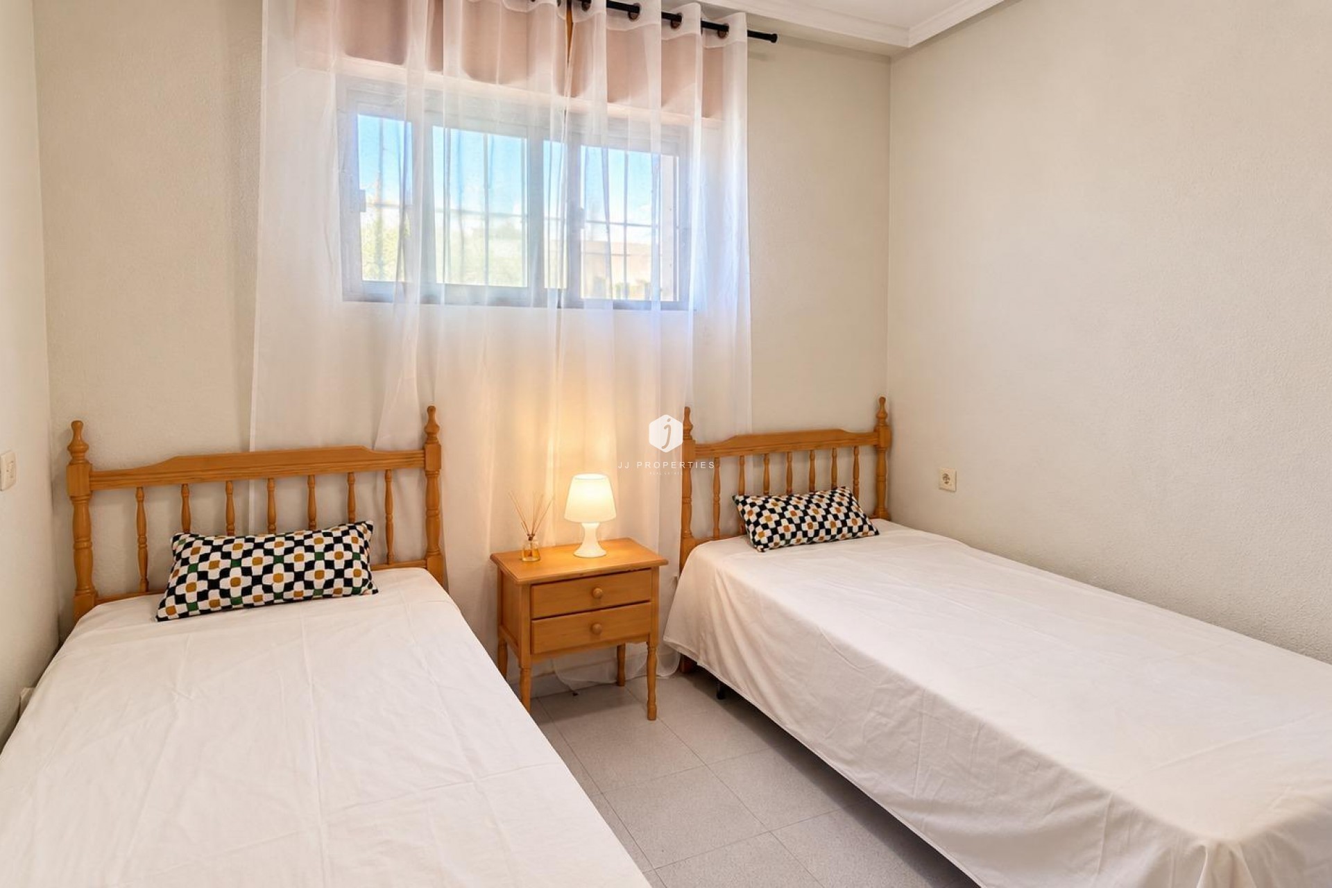 D'occasion - Appartement -
Torrevieja - La Siesta - El Salado - Torreta