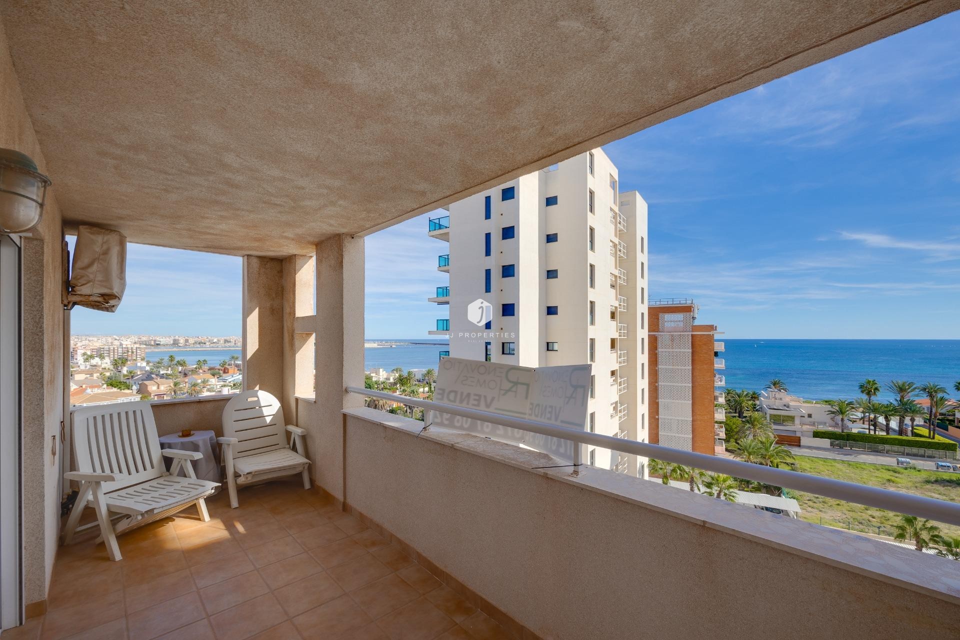 D'occasion - Appartement -
Torrevieja - La veleta